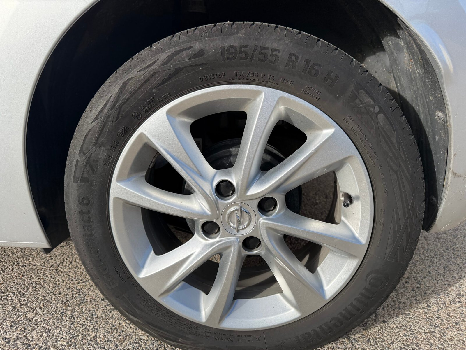 Opel Corsa 1,2 essence 75ch