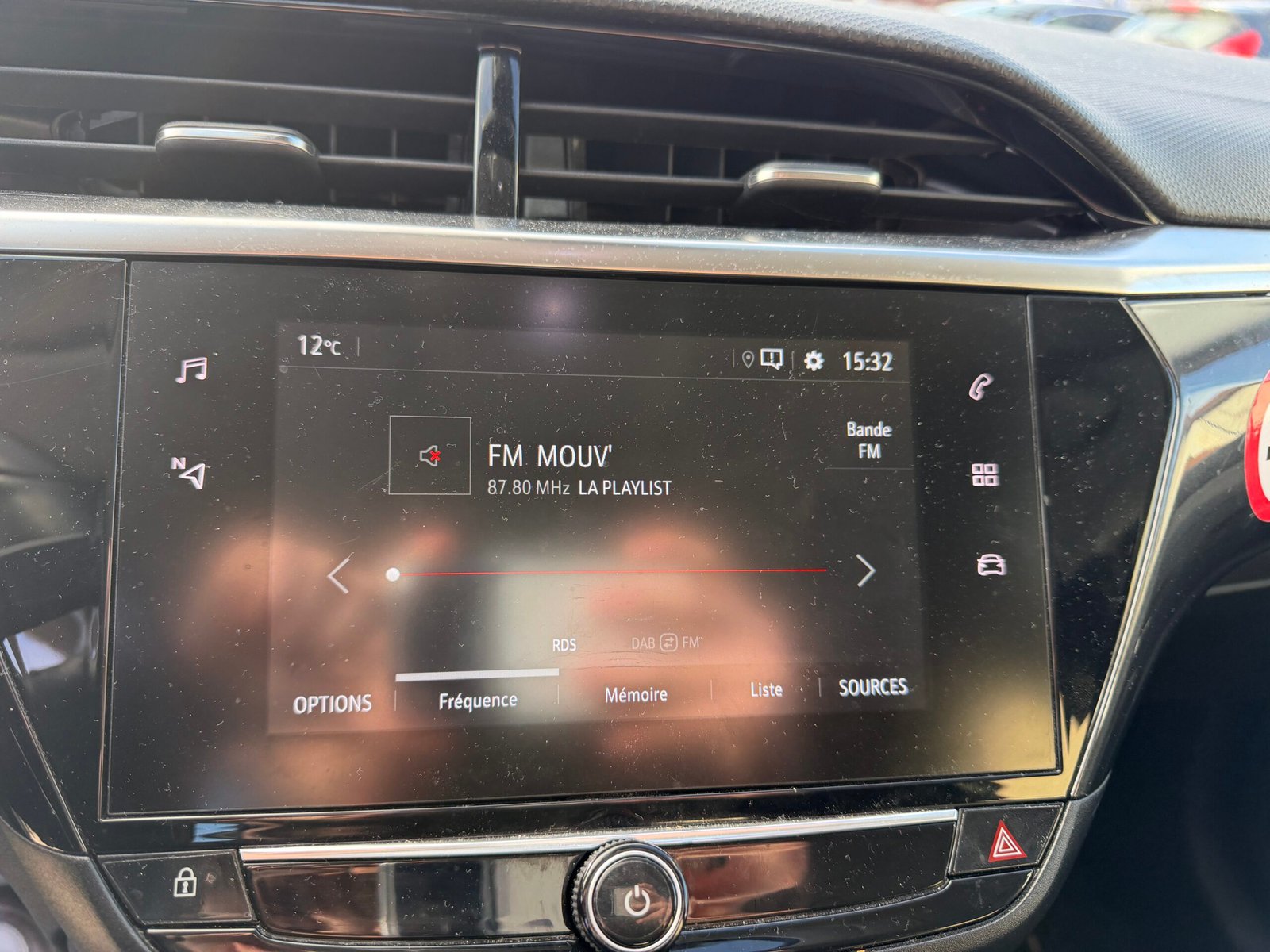 Opel Corsa 1,2 essence 75ch