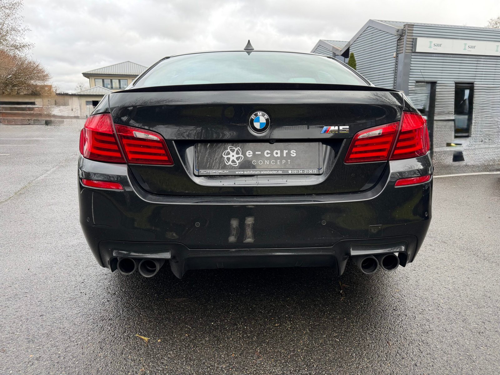 BMW M5 (F10) 4.4 Turbo V8 32V DKG7 560 cv Boîte auto