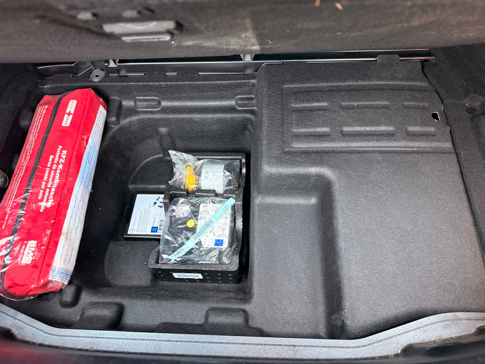 MERCEDES-BENZ Classe C Coupé 220 CDi 2.1 CDI 16V 9G-TRONIC+ BlueTEC 170 cv Boîte auto