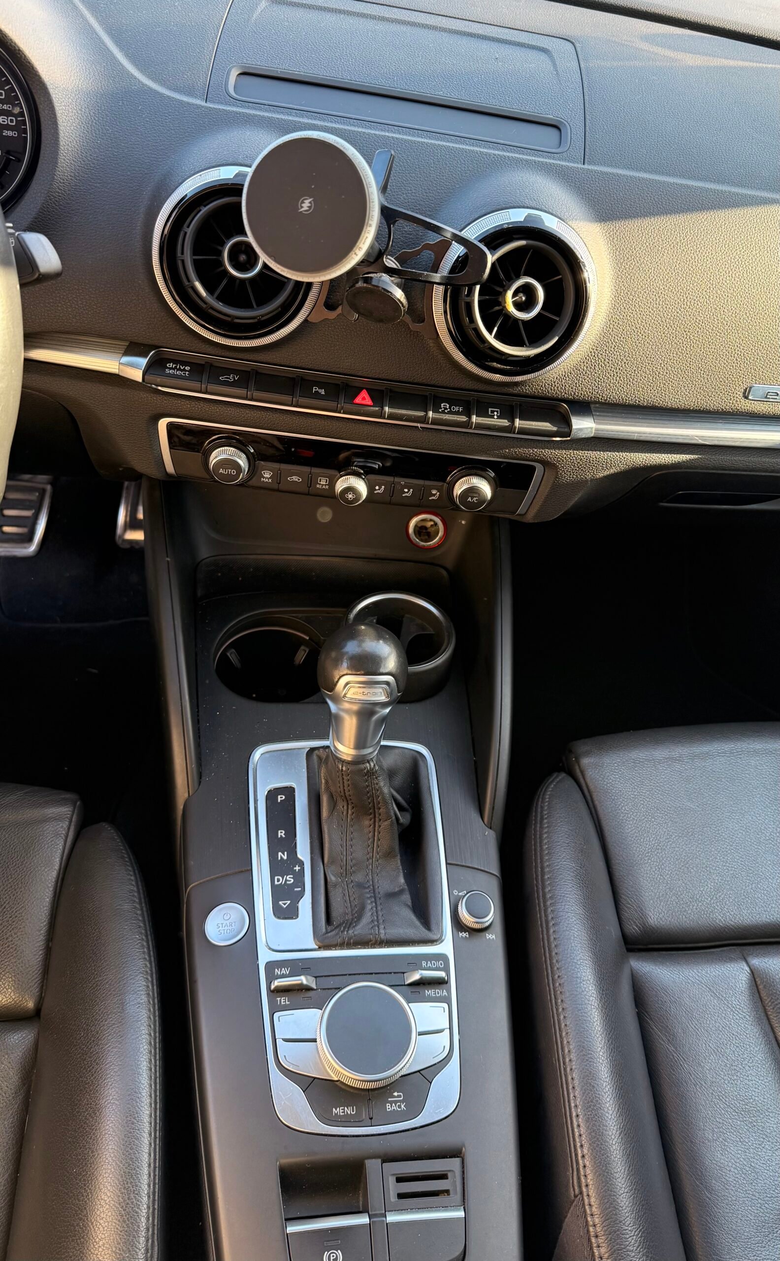 AUDI A3 Série 3 Sportback (8VA) e-tron 1.4 TSI