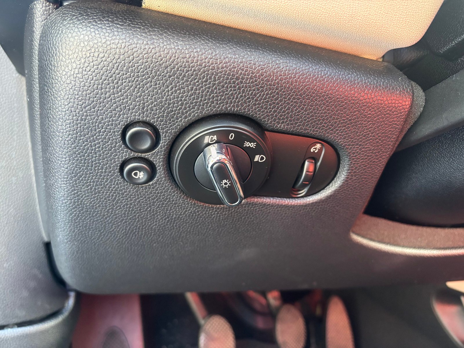 MINI (F56) One 1.2 102 cv Blackfriars