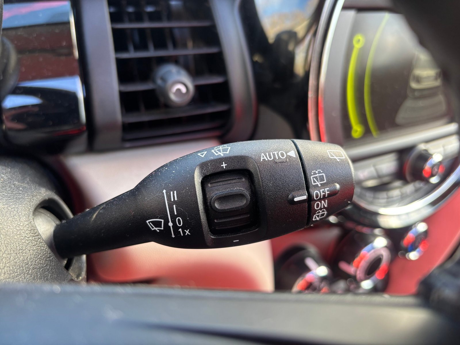 MINI (F56) One 1.2 102 cv Blackfriars