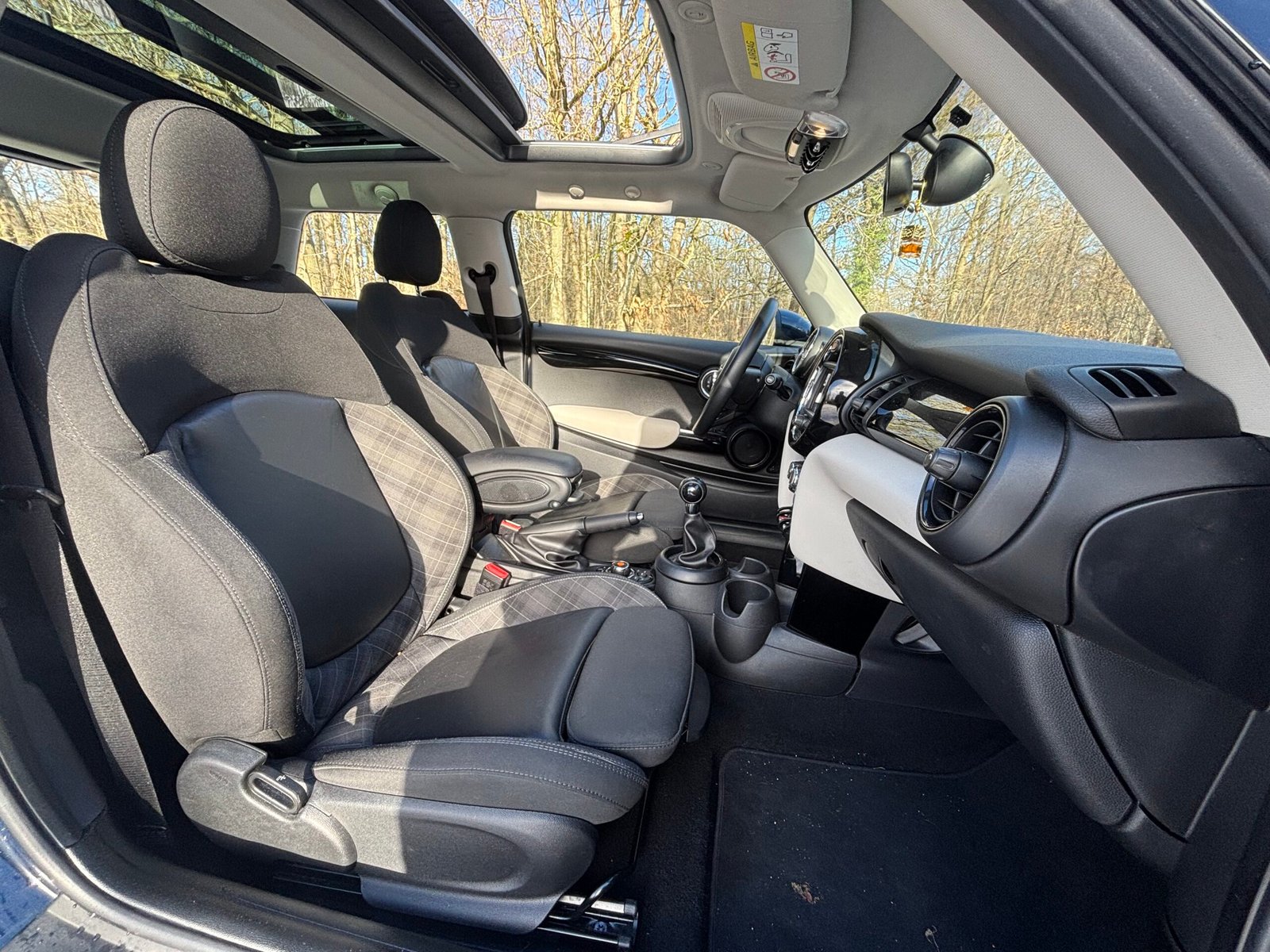 MINI (F56) One 1.2 102 cv Blackfriars