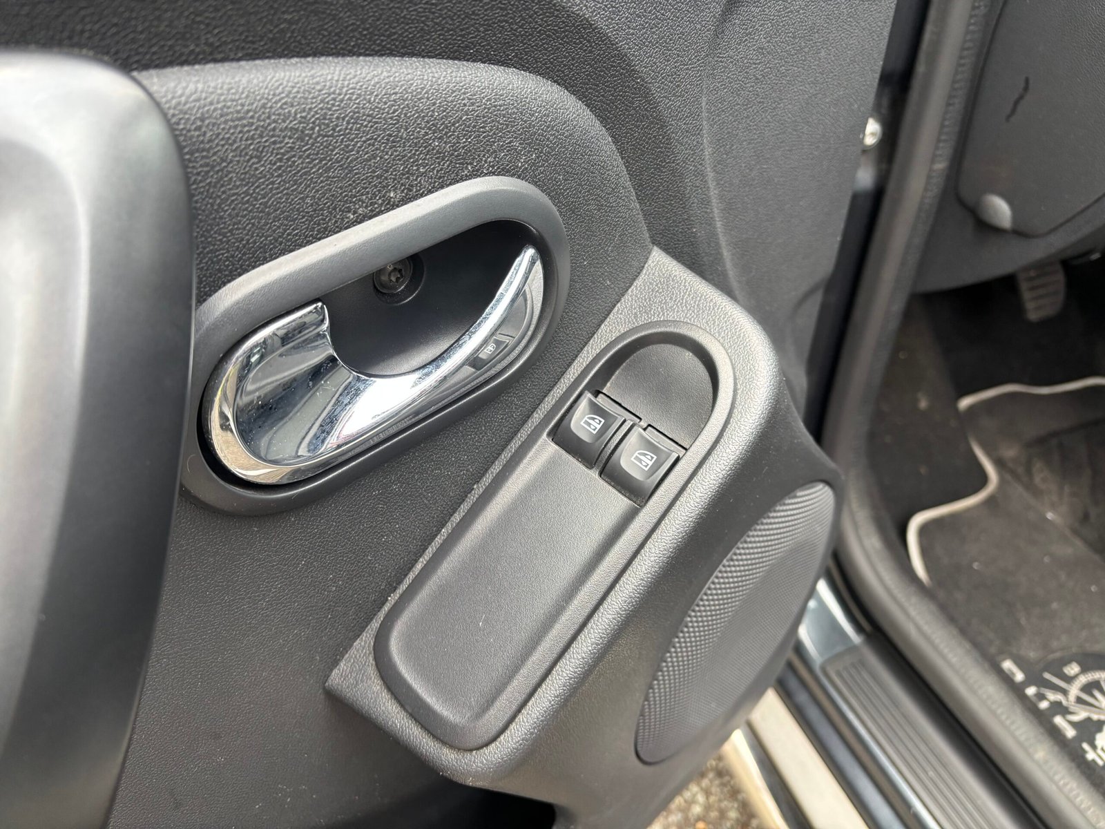 DACIA Duster I Phase 1.2 Tce 4×2 125 cv