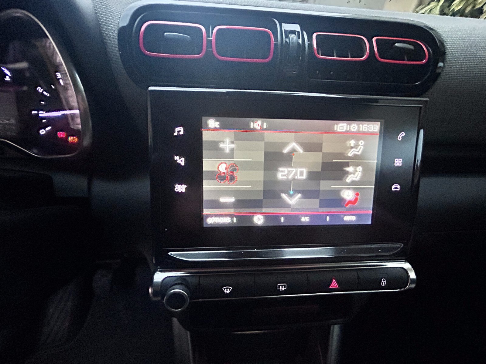 Citroen C3 AIRCROSS 1.6 bHDI 100 CH ” SHINE ”