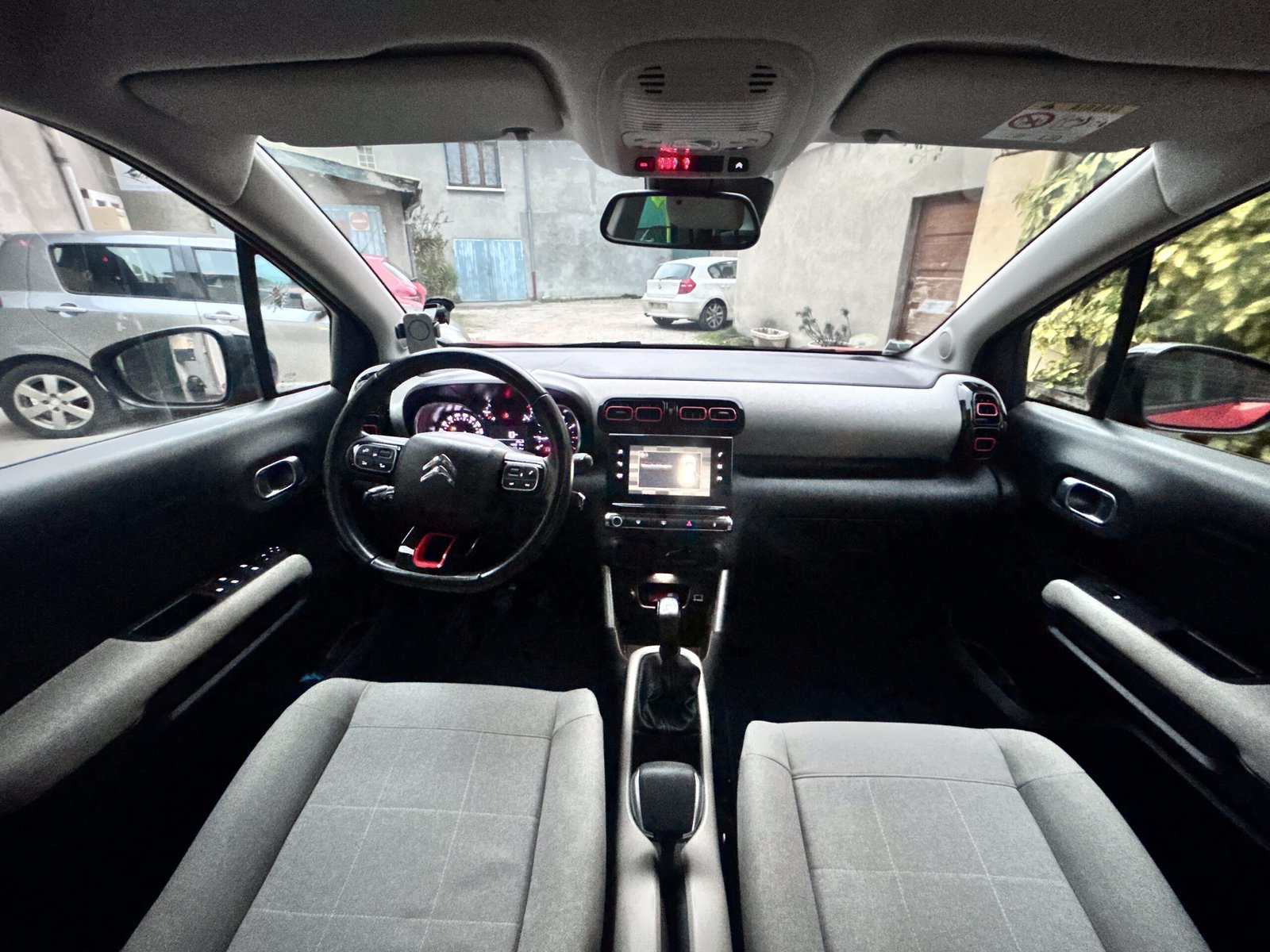 Citroen C3 AIRCROSS 1.6 bHDI 100 CH ” SHINE ”