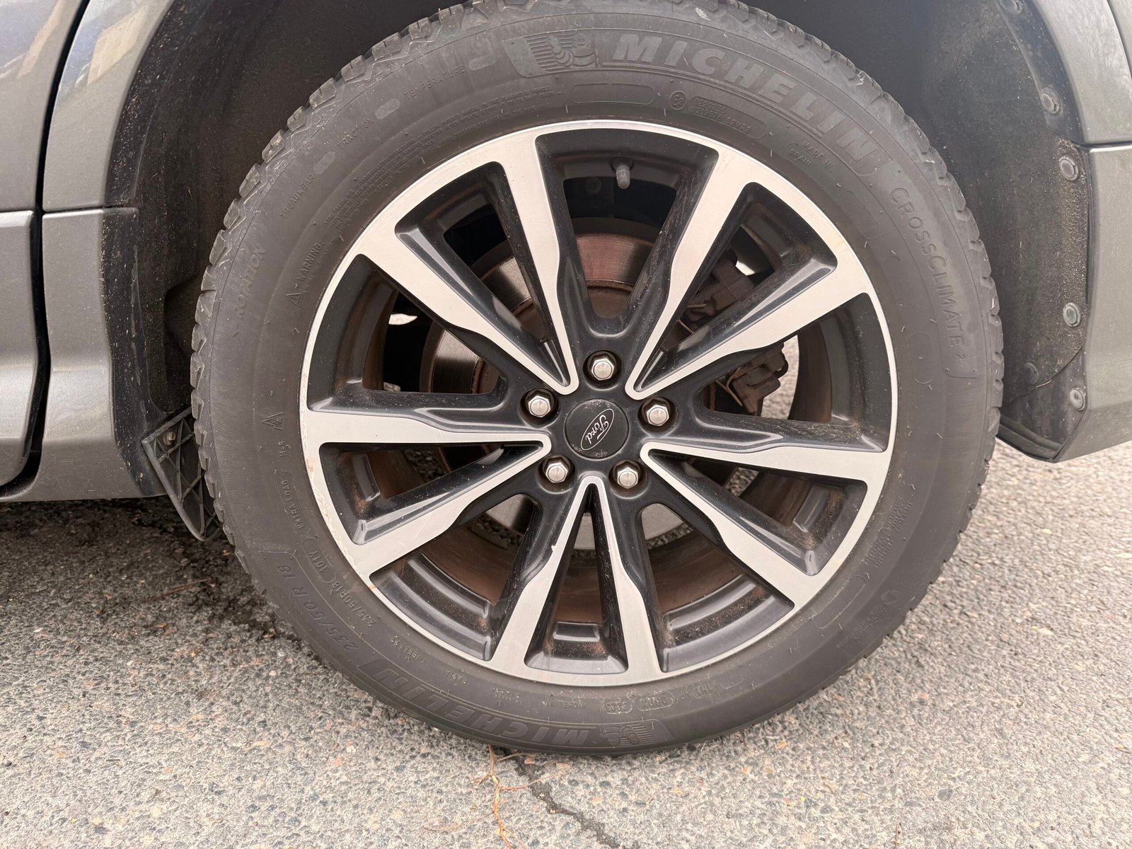 FORD Kuga II 2.0 TDCi 16V 4×4 Powershift 150 cv finition « st line »