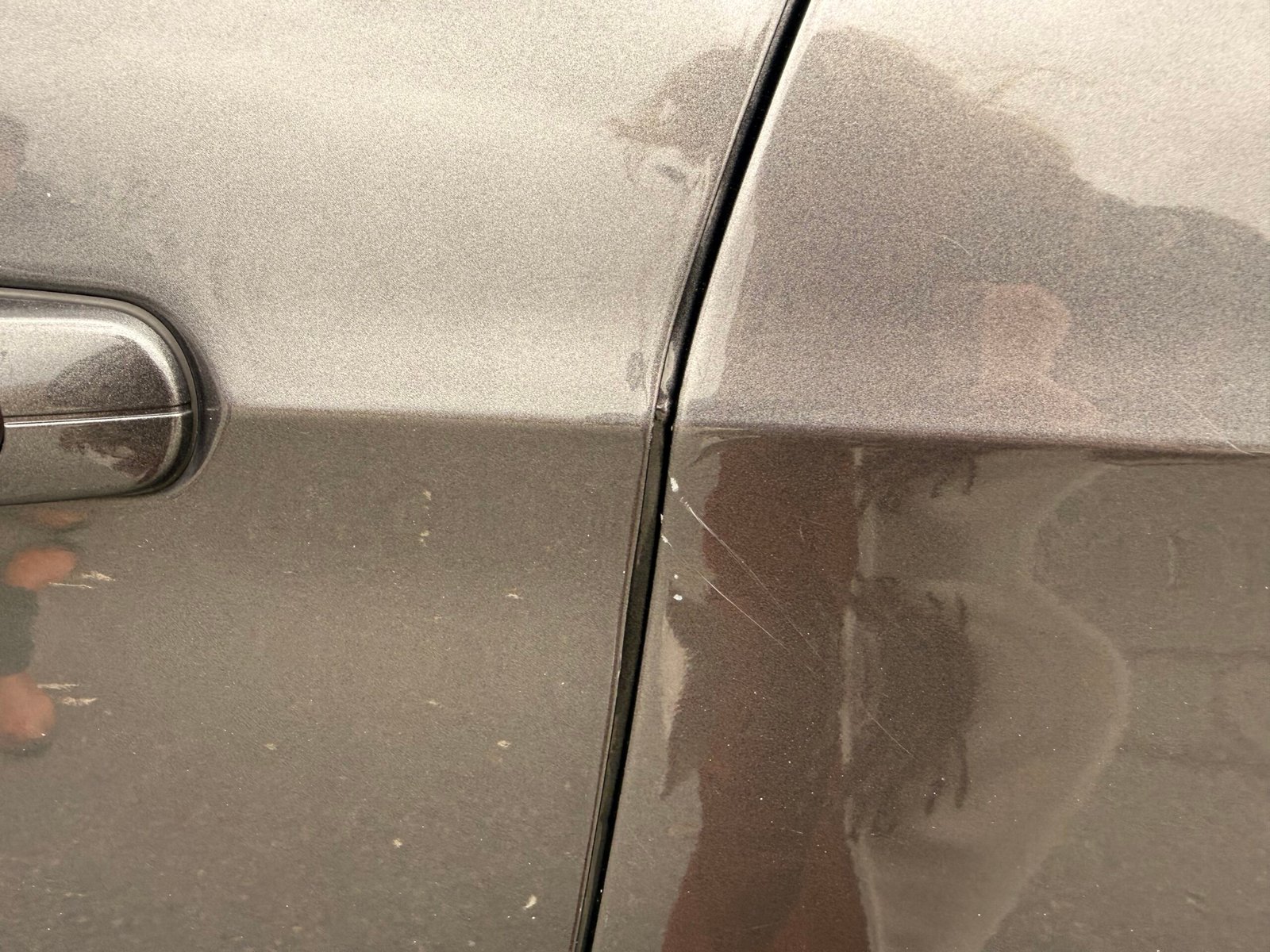 FORD Kuga II 2.0 TDCi 16V 4×4 Powershift 150 cv finition « st line »