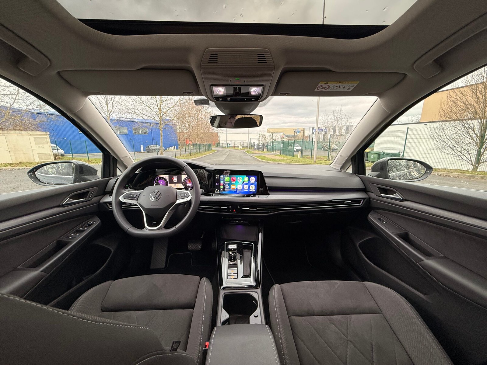 VOLKSWAGEN Golf VIII Hatchback 1.5 eTSi 16V BMT DSG7 131 cv Boîte auto Finition « Style »