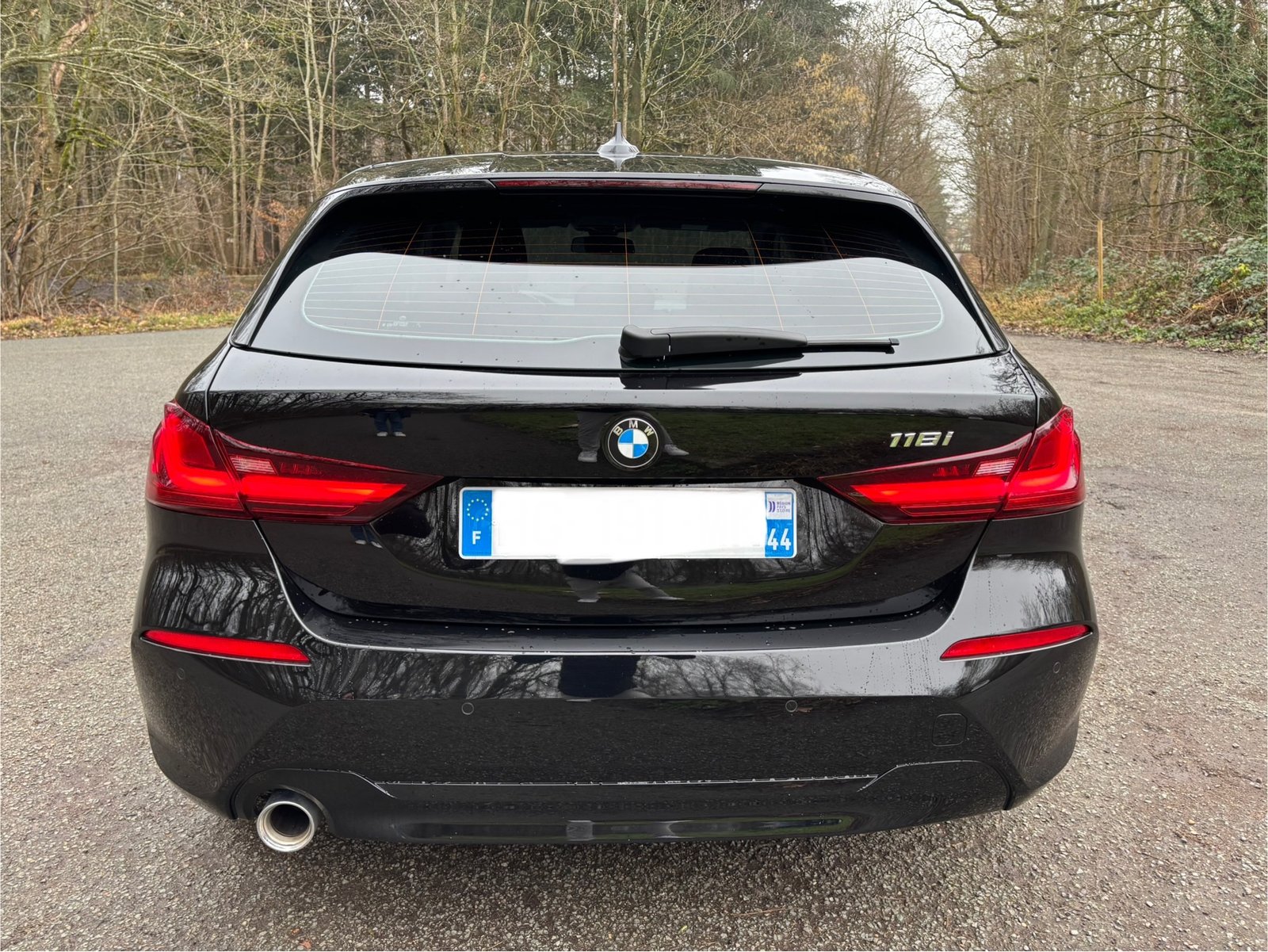 BMW Série 1 (F40) 118i DCT7 136 cv Business Design