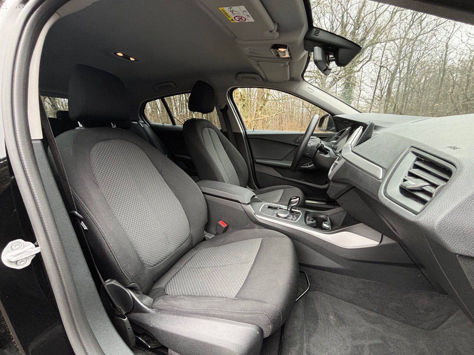 BMW Série 1 (F40) 118i DCT7 136 cv Business Design