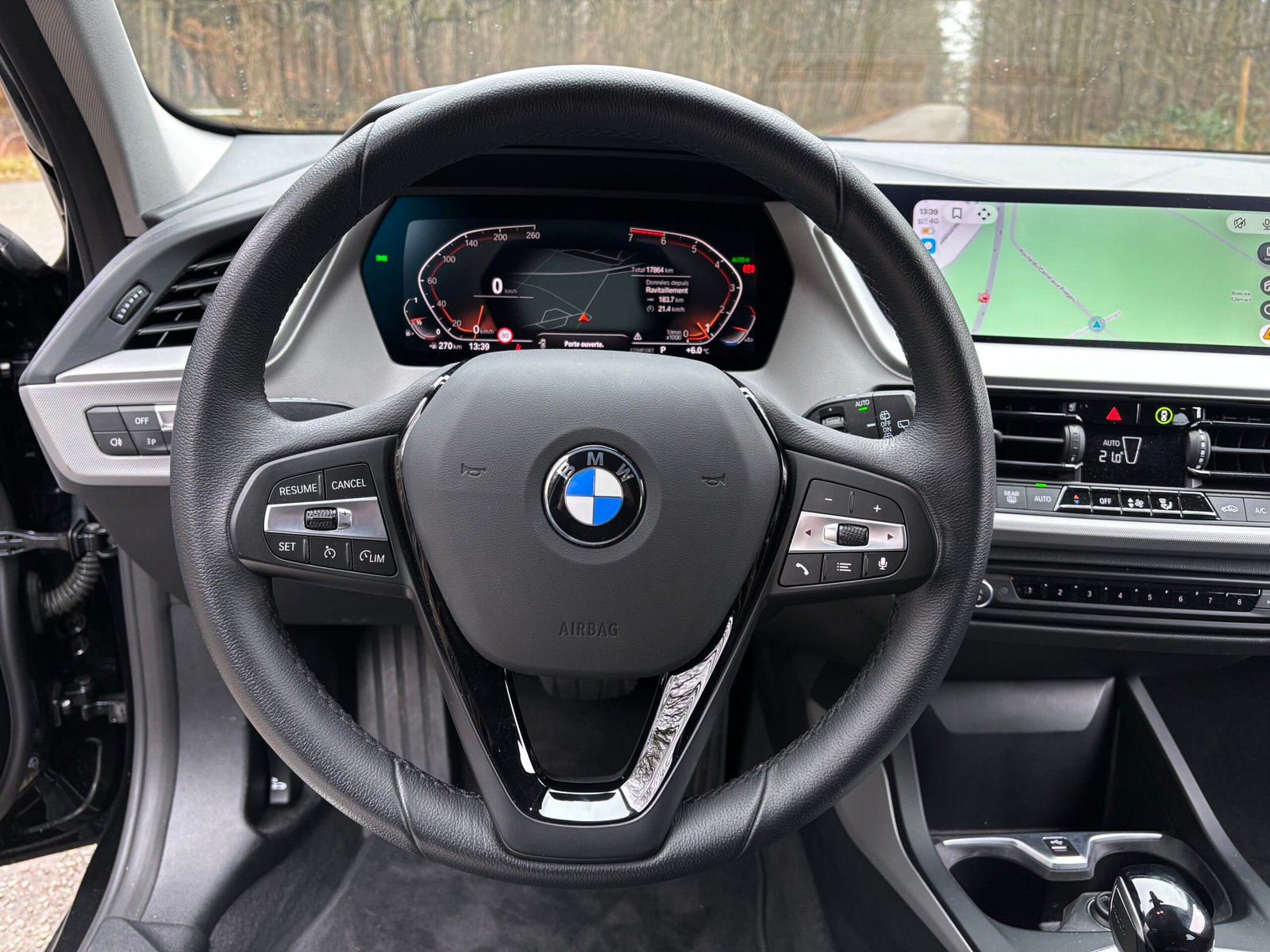 BMW Série 1 (F40) 118i DCT7 136 cv Business Design