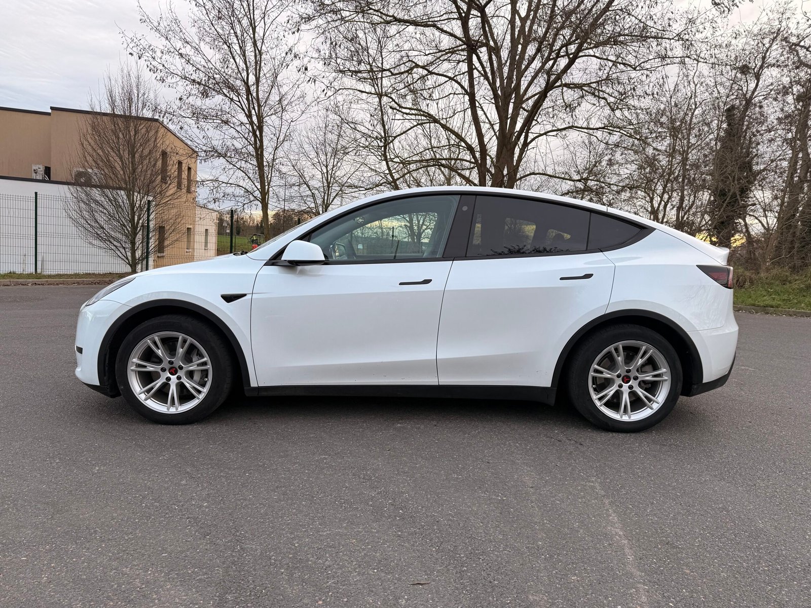 TESLA Model Y propulsion 271 cv Boîte auto