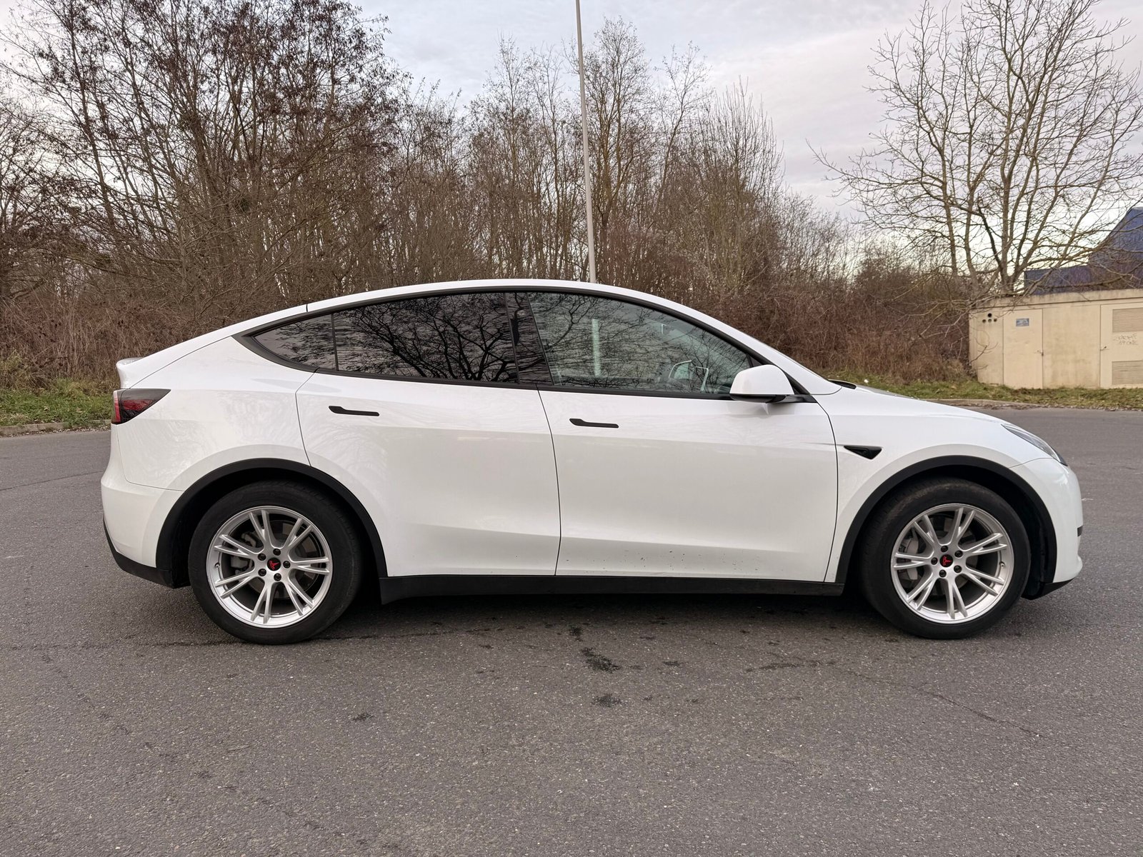 TESLA Model Y propulsion 271 cv Boîte auto