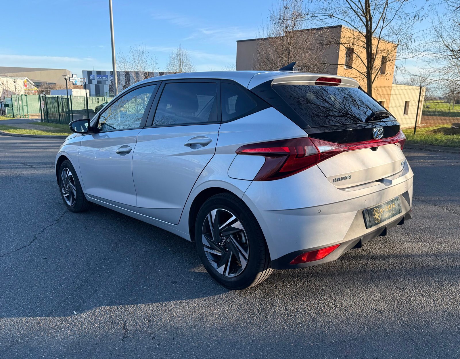 HYUNDAI i20 III 1.0 Hybrid 100 cv finition « intuitive »