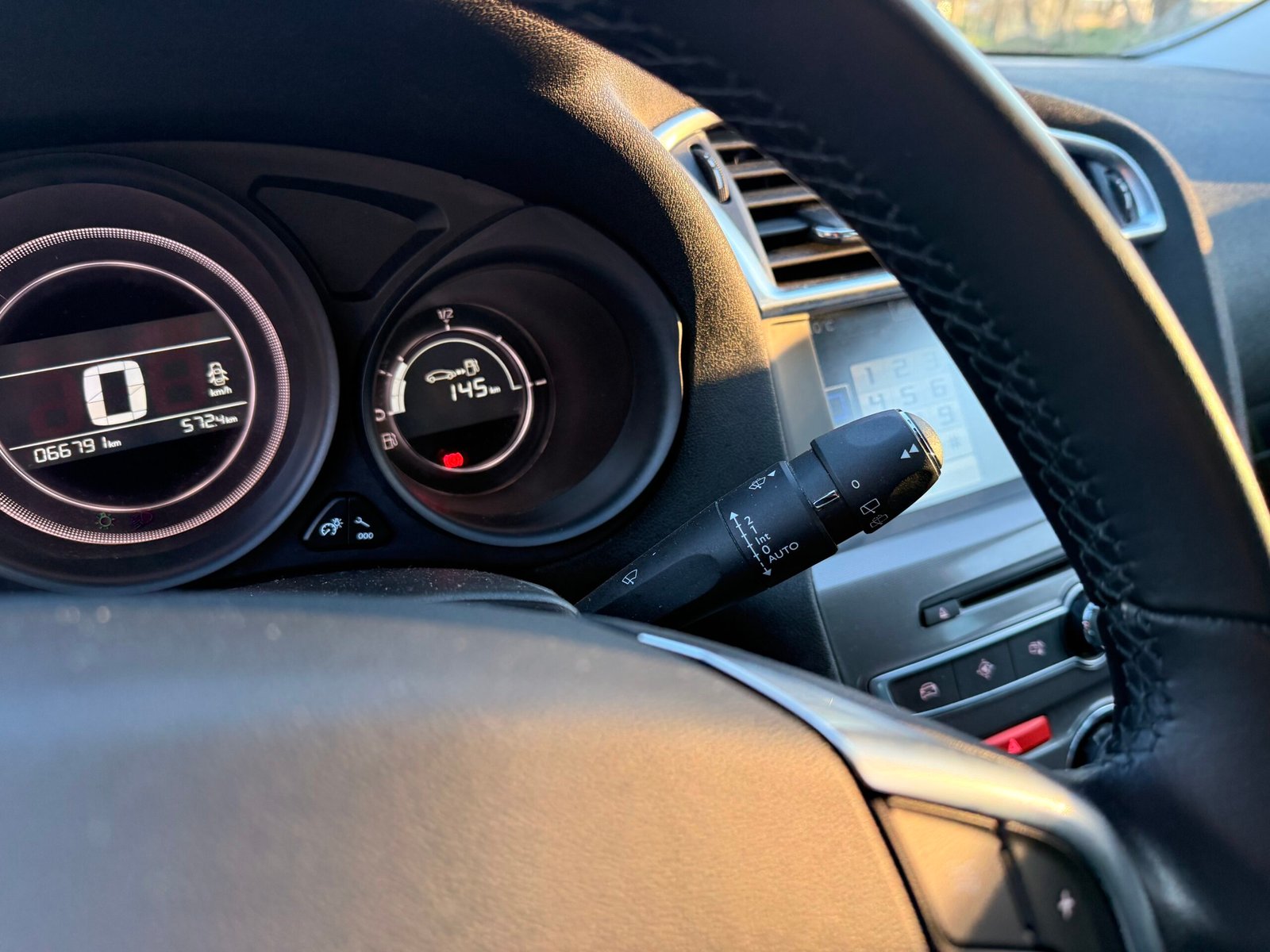 CITROËN C4 II 1.2 PureTech 130 cv Finition « Millenium »