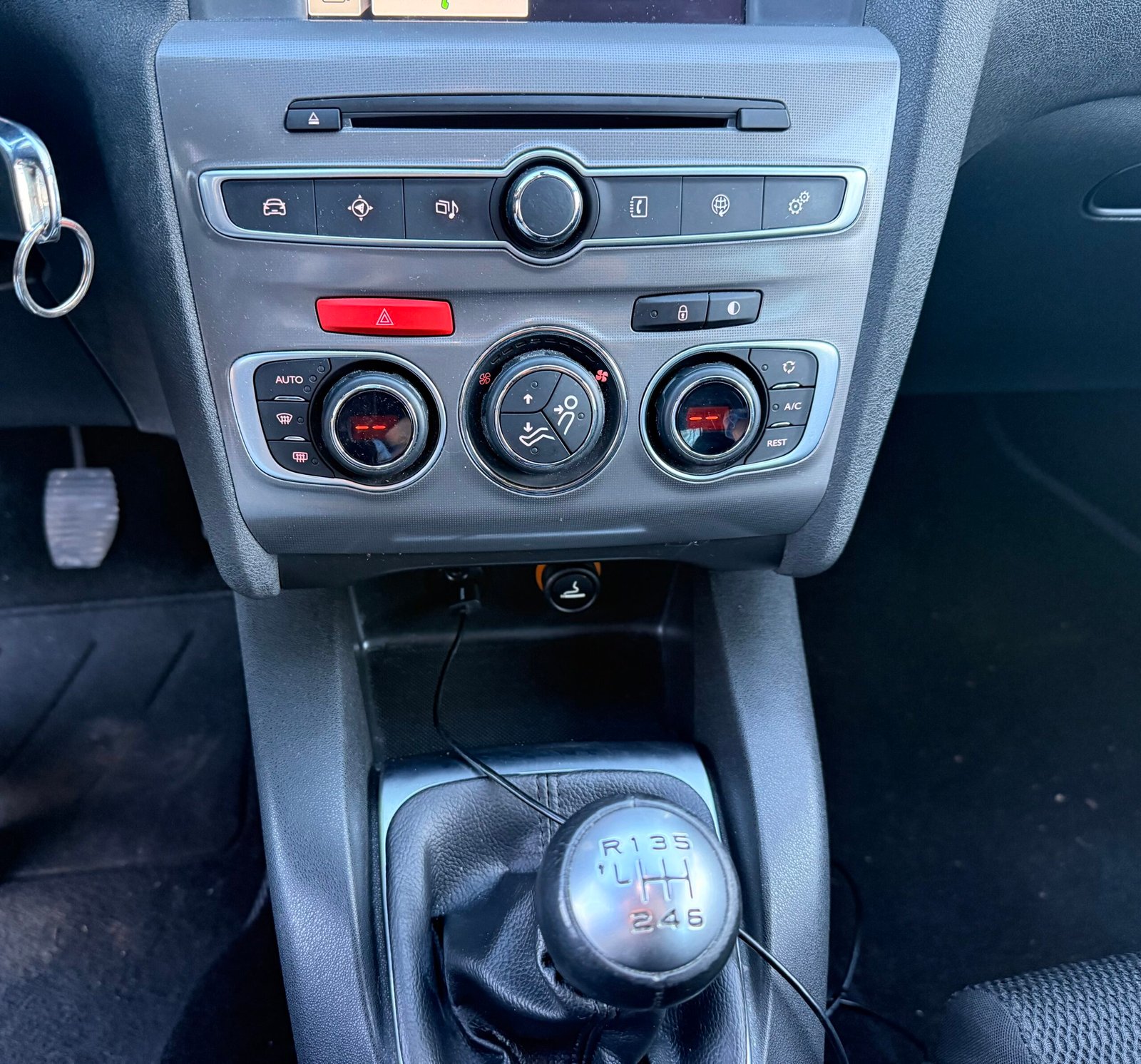 CITROËN C4 II 1.2 PureTech 130 cv Finition « Millenium »