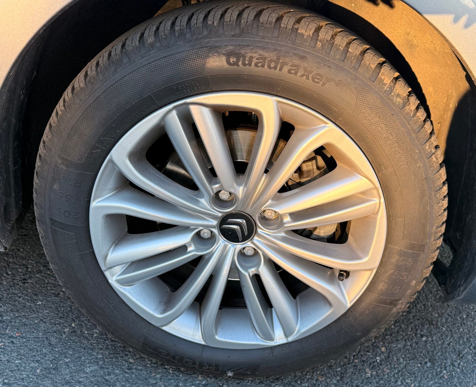 CITROËN C4 II 1.2 PureTech 130 cv Finition « Millenium »