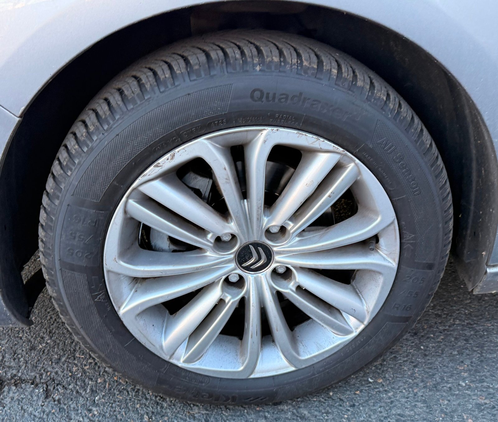 CITROËN C4 II 1.2 PureTech 130 cv Finition « Millenium »