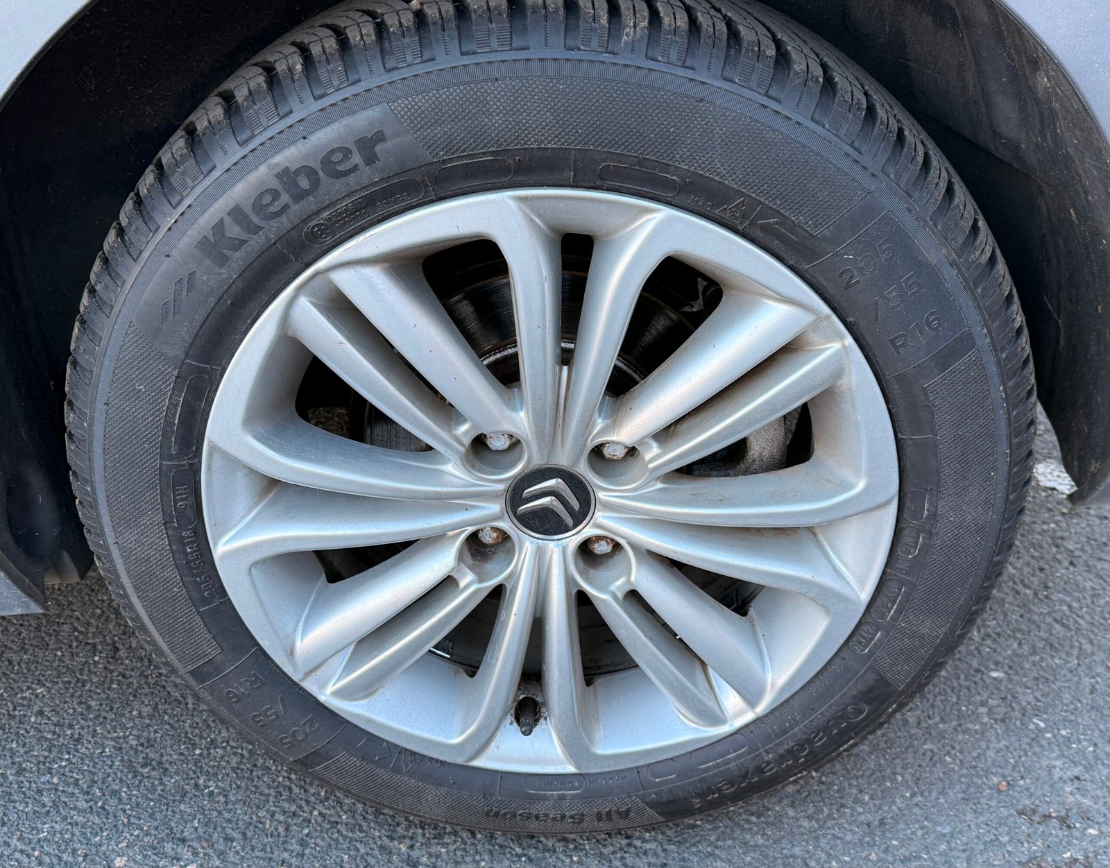 CITROËN C4 II 1.2 PureTech 130 cv Finition « Millenium »