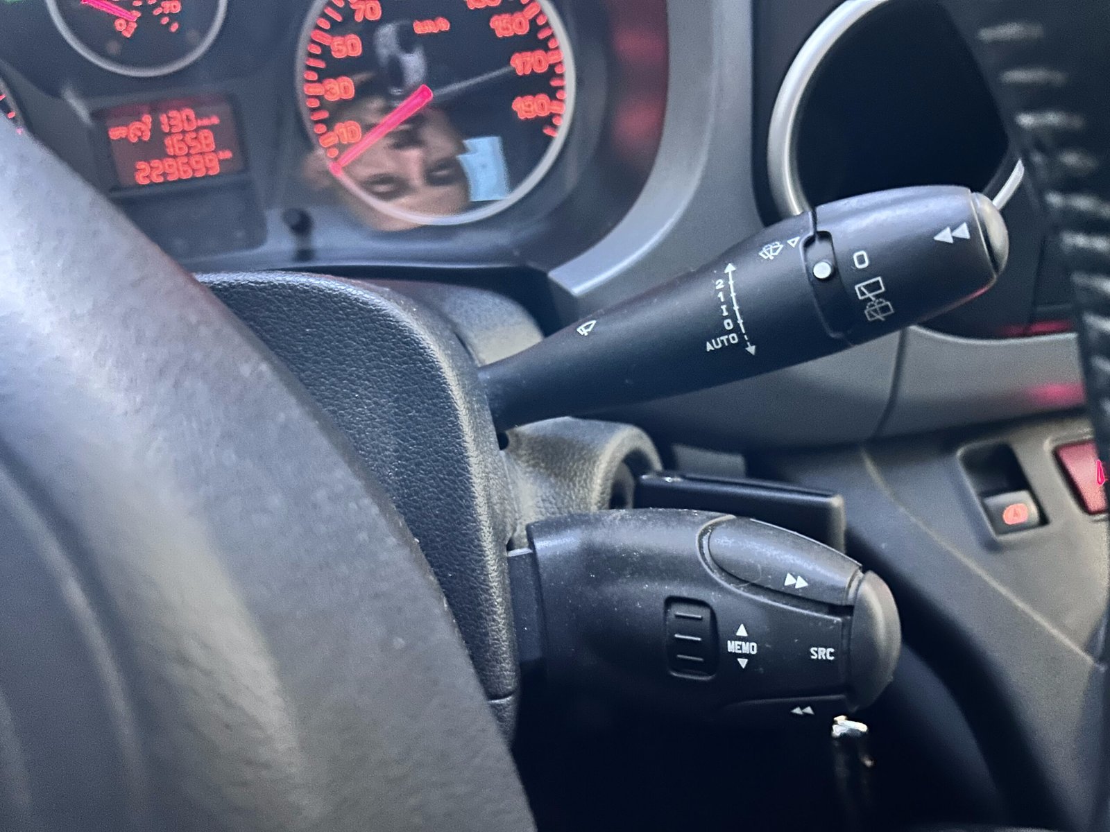 CITROEN BERLINGO 1,6 Bhdi 120 ch “ SHINE”