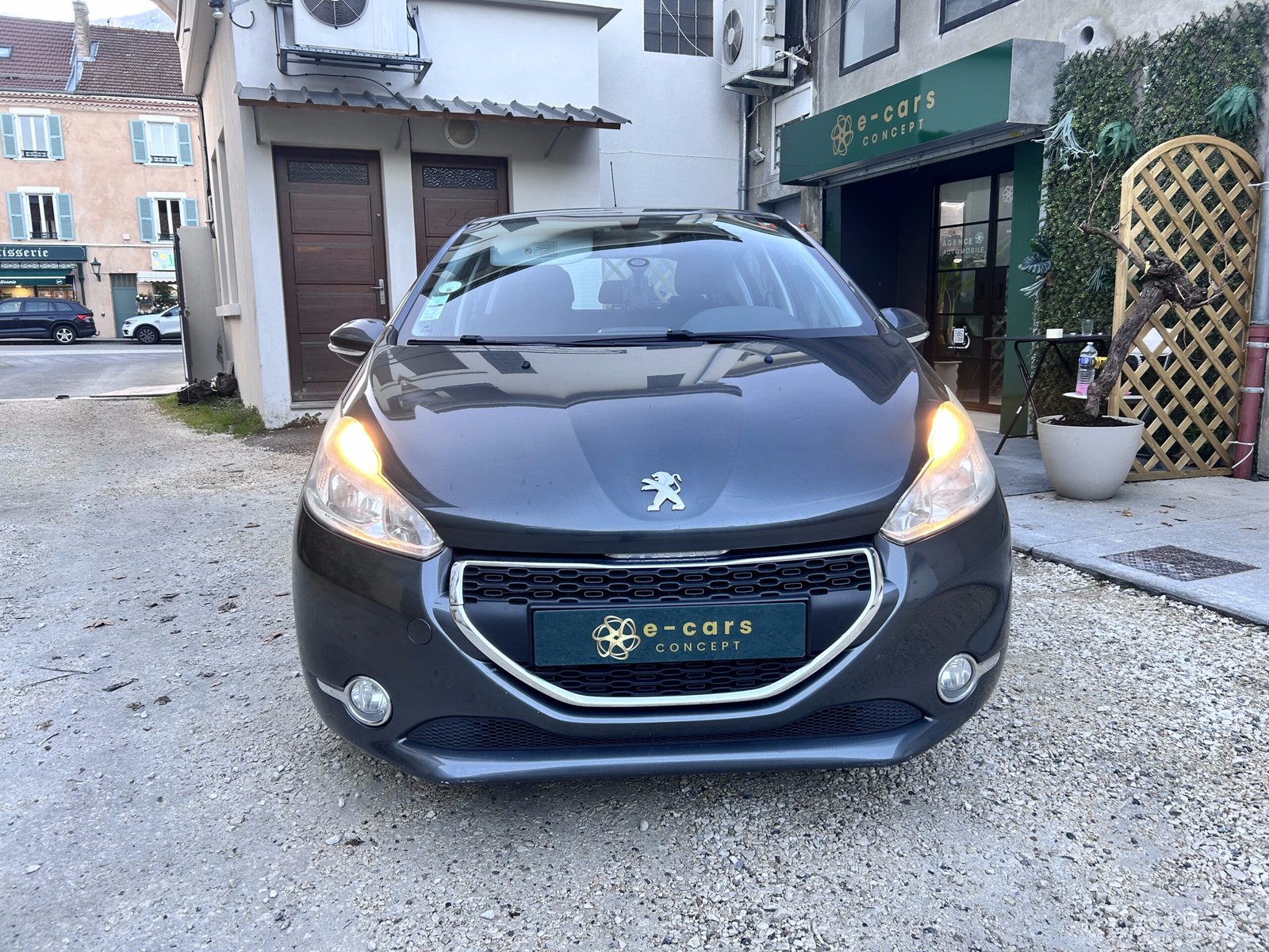 PEUGEOT 208 1.4 HDI 68 ch