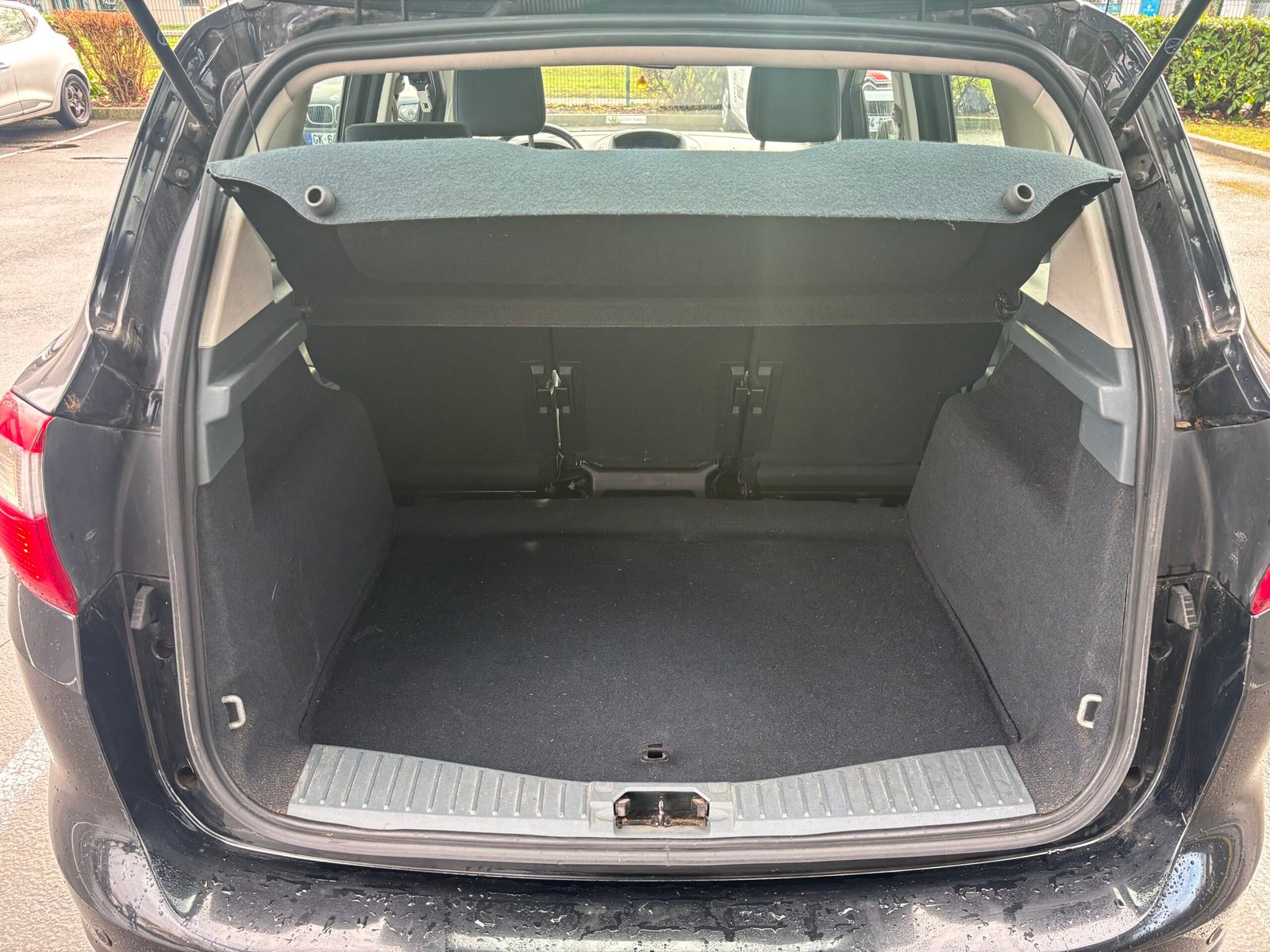 FORD C-Max II (B7) 1.6 TDCi FAP 115 cv