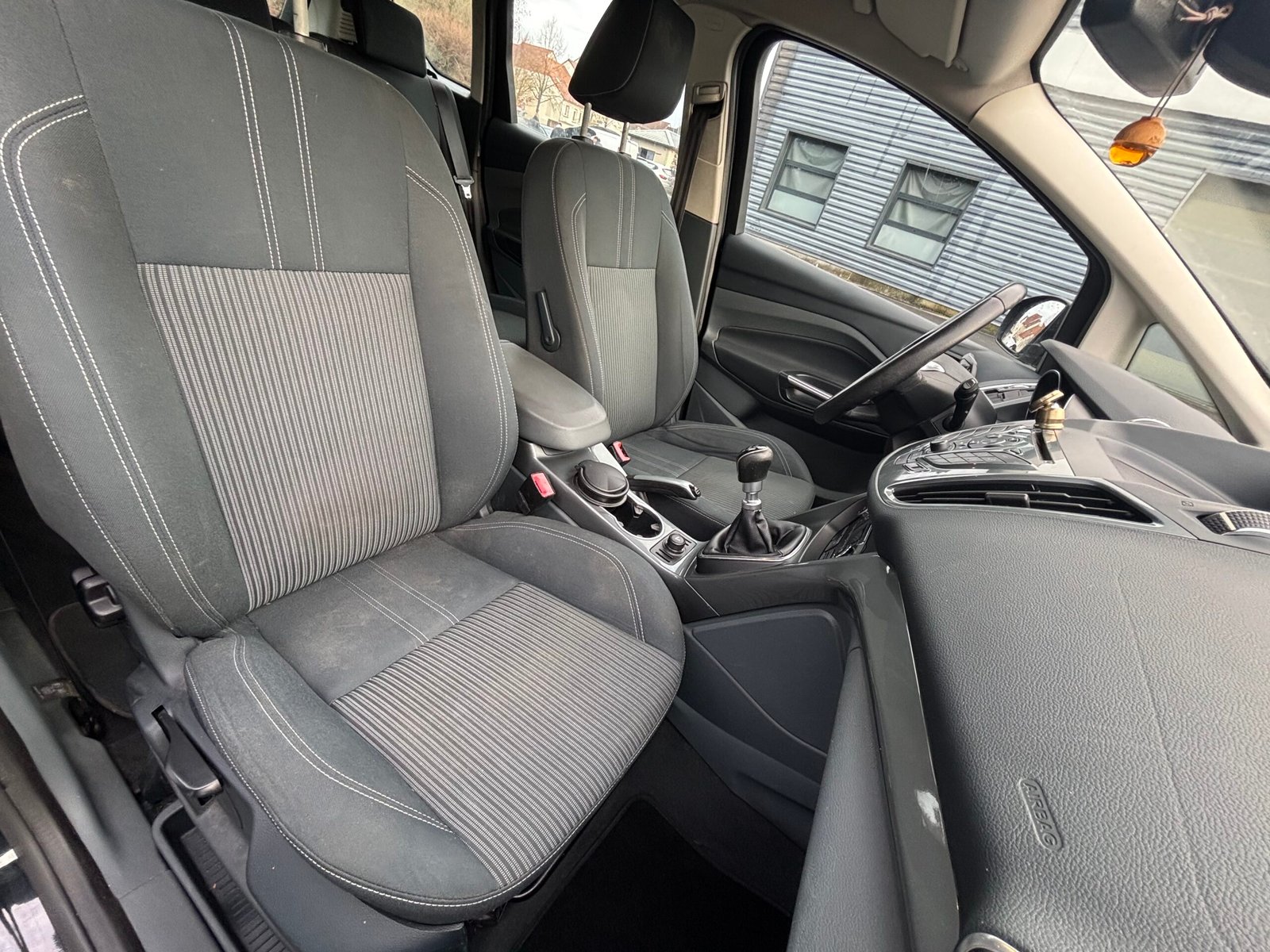 FORD C-Max II (B7) 1.6 TDCi FAP 115 cv