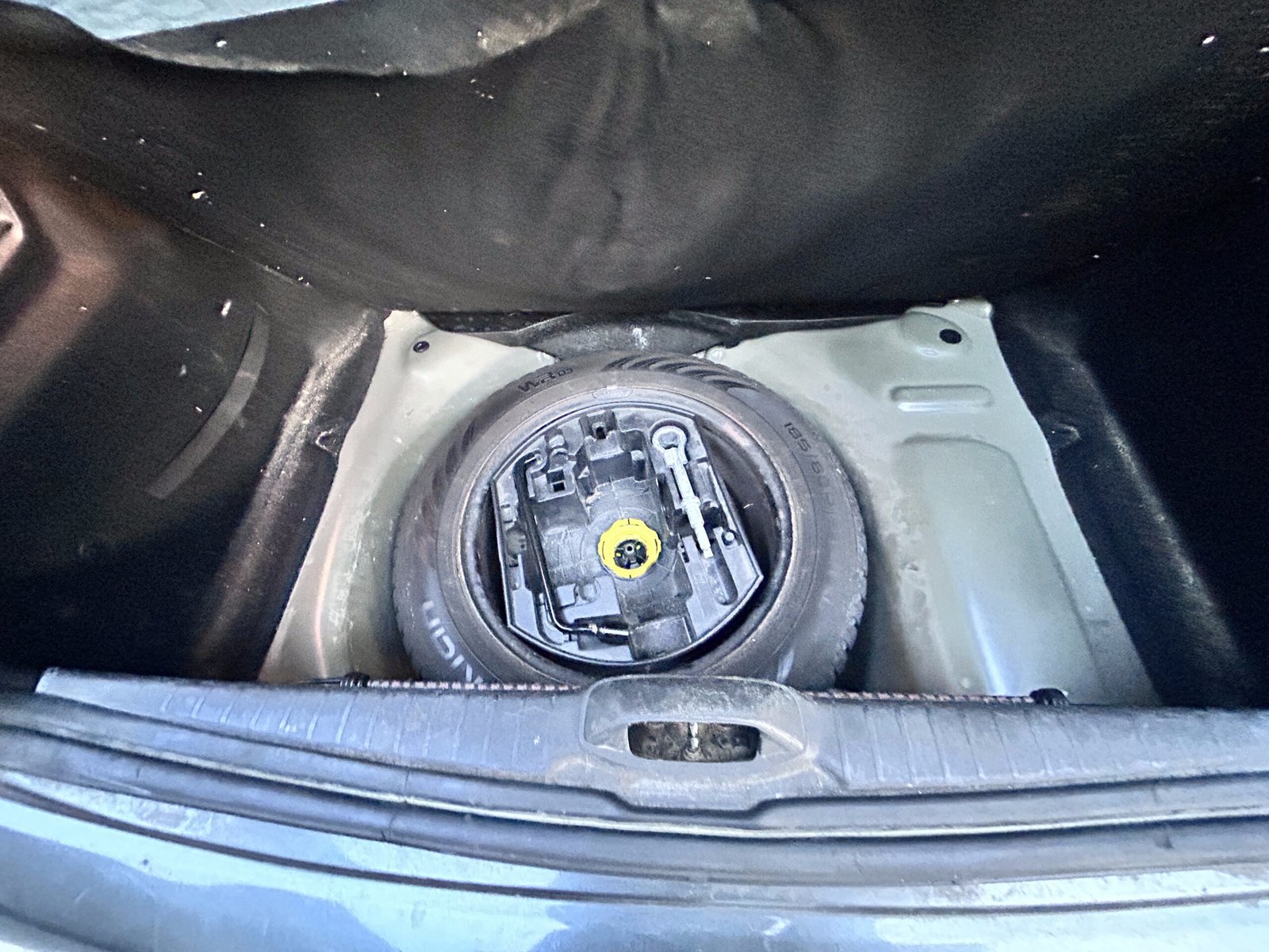 PEUGEOT 208 1.4 HDI 68 ch