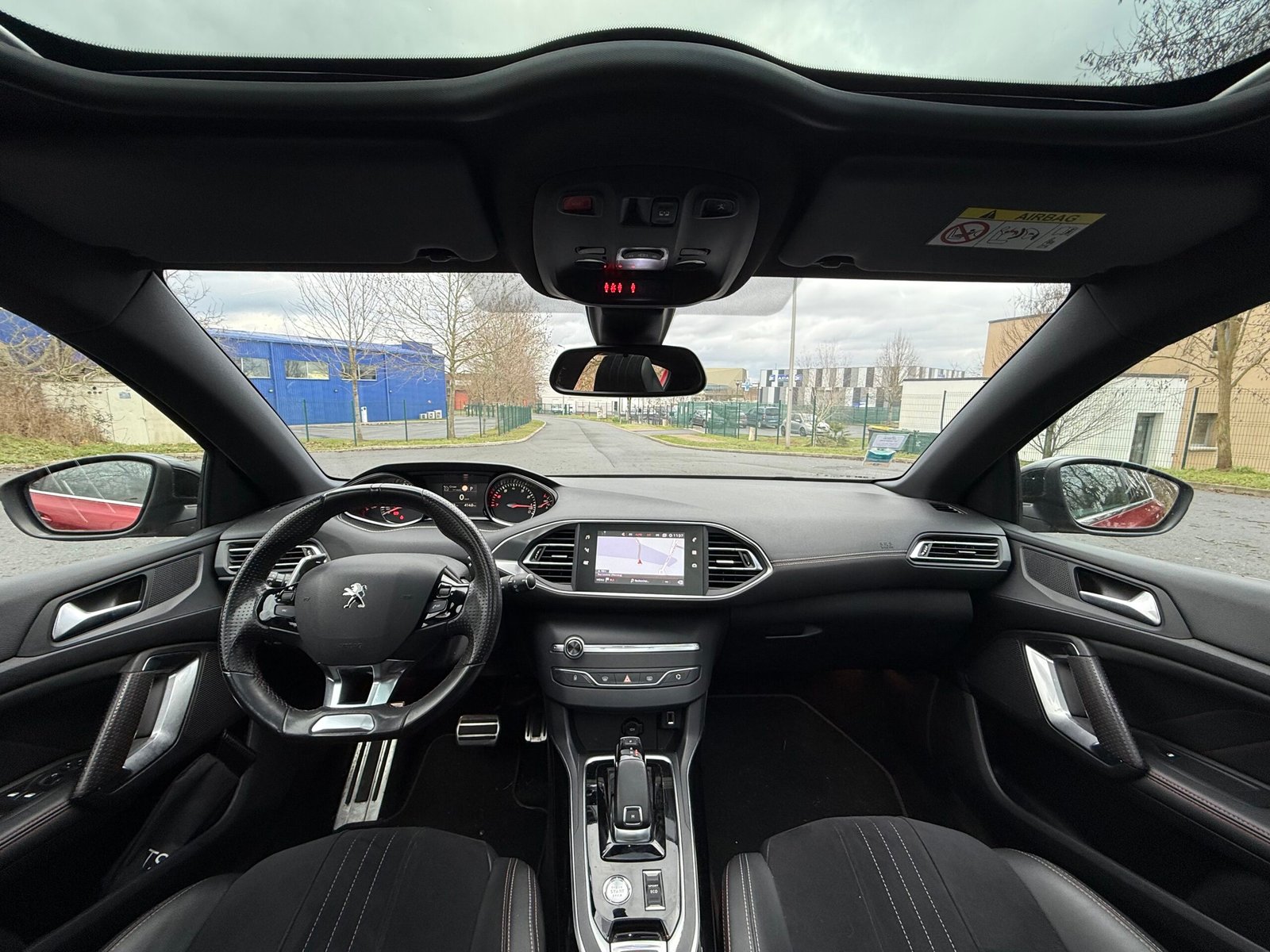 PEUGEOT 308 (II) phase 2 1.2 PureTech EAT8 130 ch finition « GT Line » (DISTRIBUTION NEUVE)