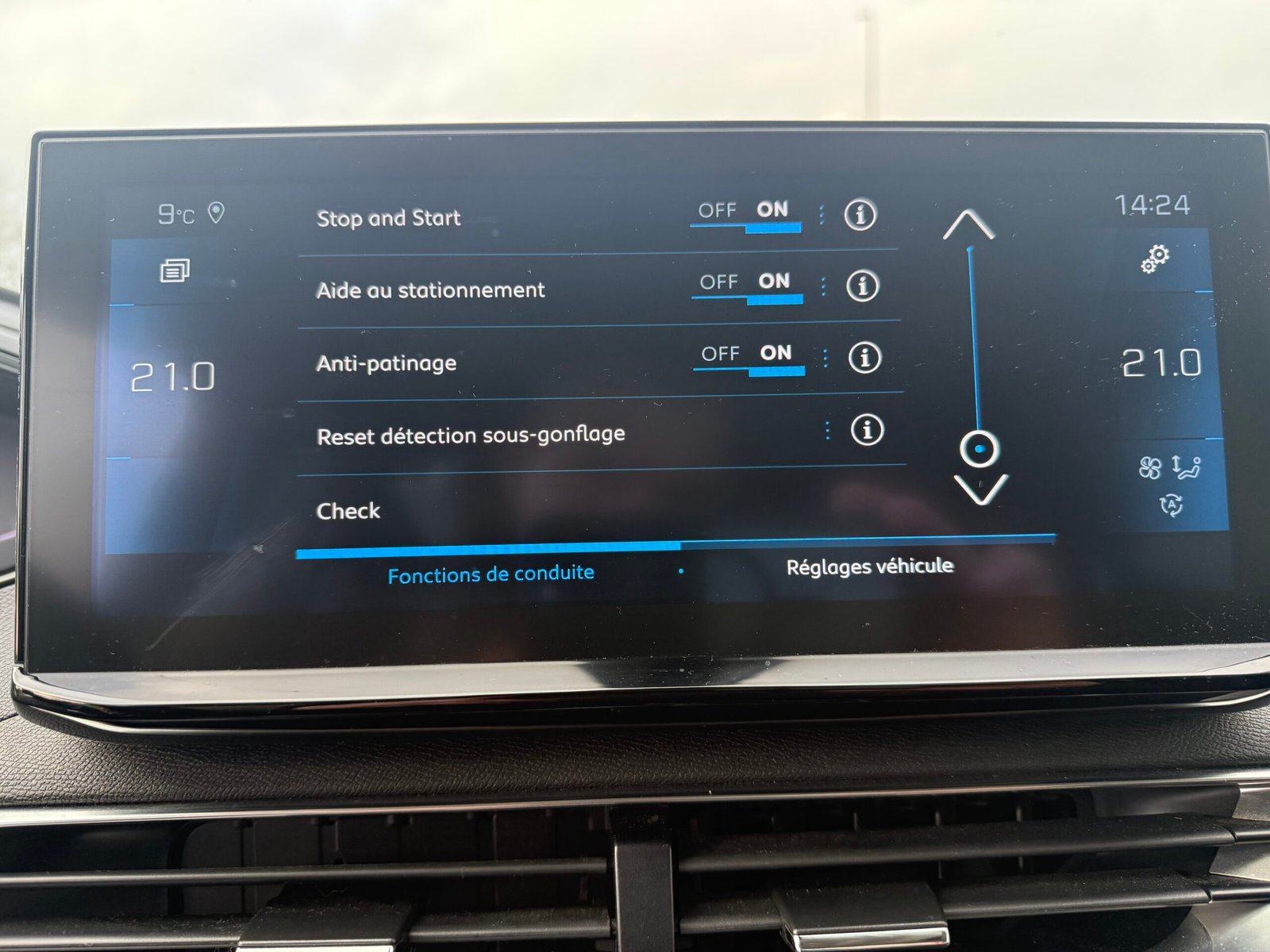 Peugeot 3008 1.5 BlueHDi EAT8 S&S 130 ch « Active Business »