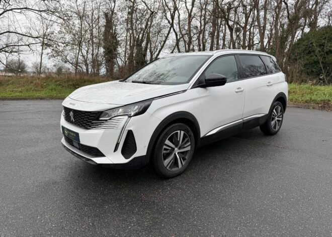 Peugeot 5008 II Phase 2 1.5 BlueHDI EAT8 S&S 130 ch finition « Allure pack »