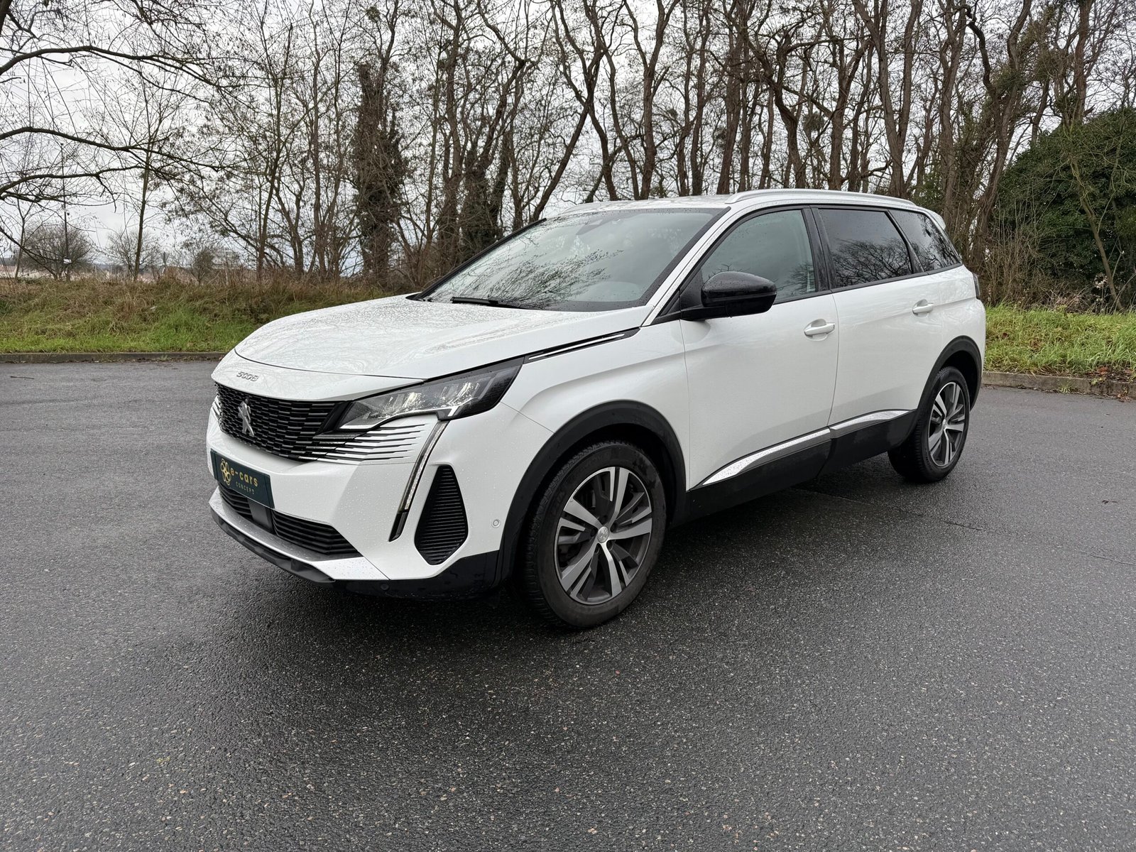 Peugeot 5008 II Phase 2 1.5 BlueHDI EAT8 S&S 130 ch finition « Allure pack »