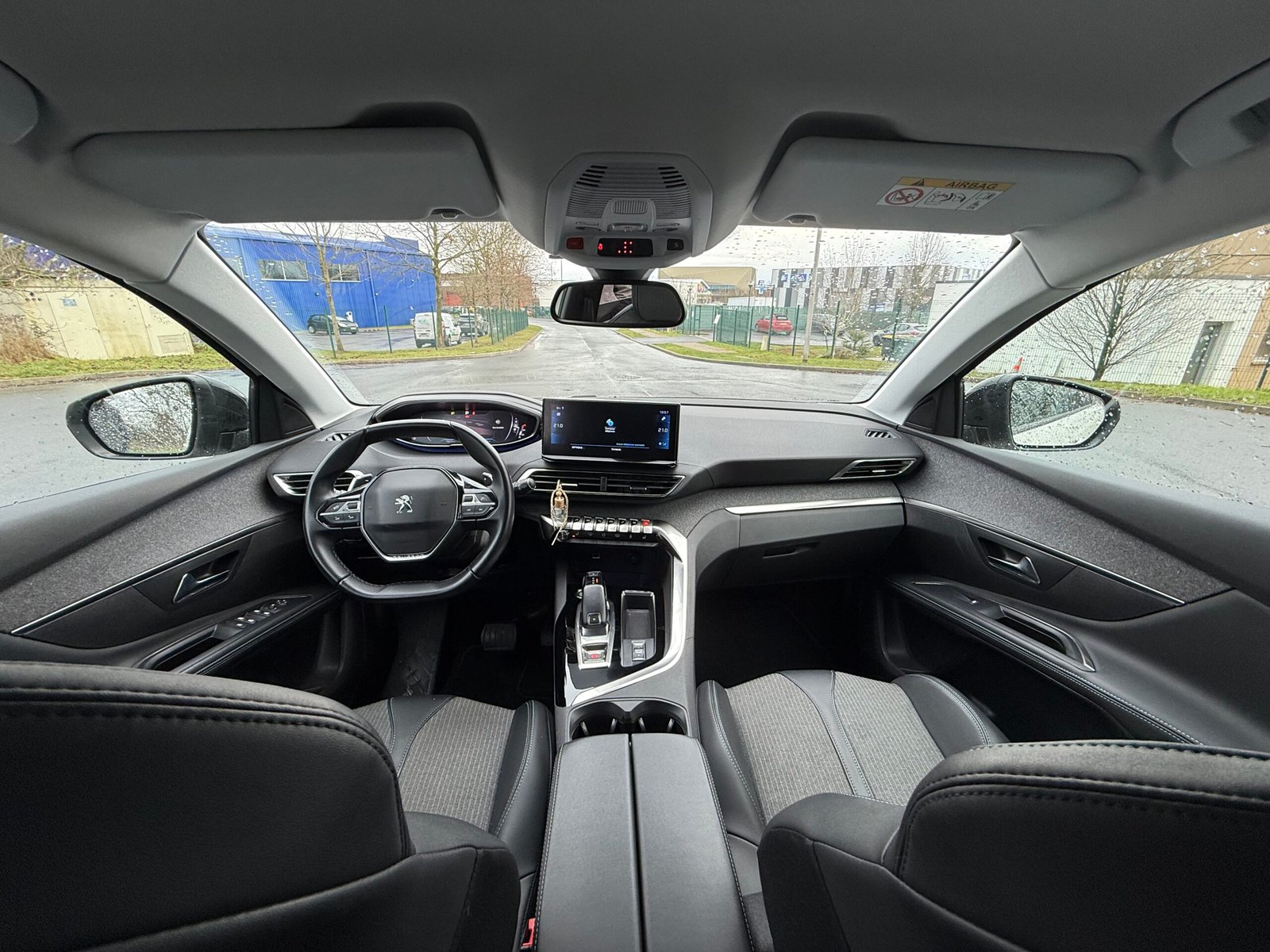 Peugeot 5008 II Phase 2 1.5 BlueHDI EAT8 S&S 130 ch finition « Allure pack »