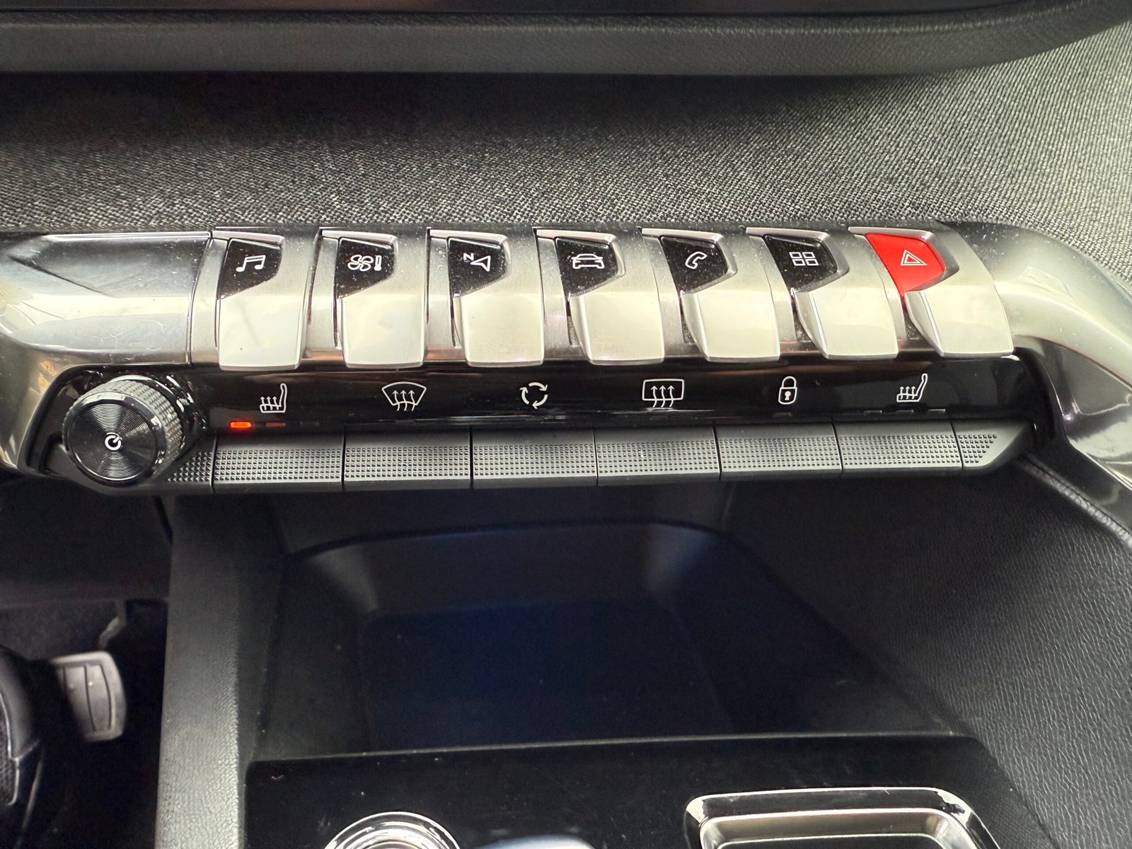 Peugeot 5008 II Phase 2 1.5 BlueHDI EAT8 S&S 130 ch finition « Allure pack »