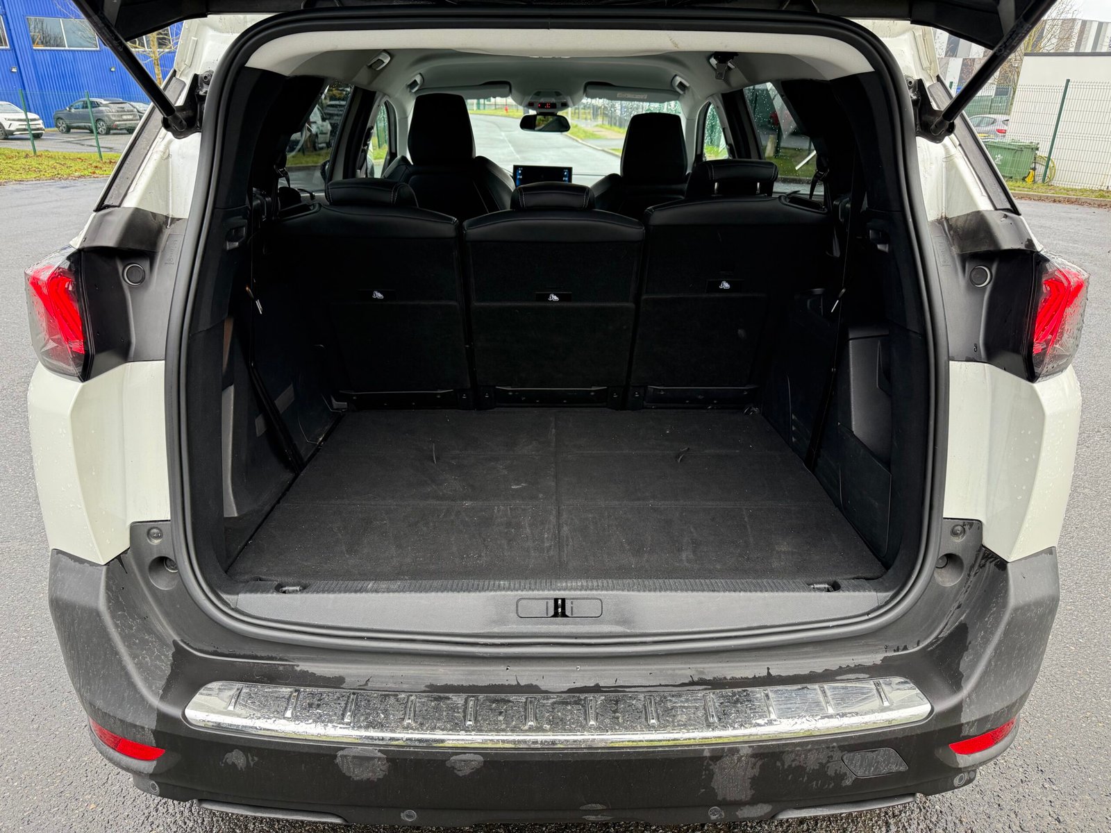 Peugeot 5008 II Phase 2 1.5 BlueHDI EAT8 S&S 130 ch finition « Allure pack »