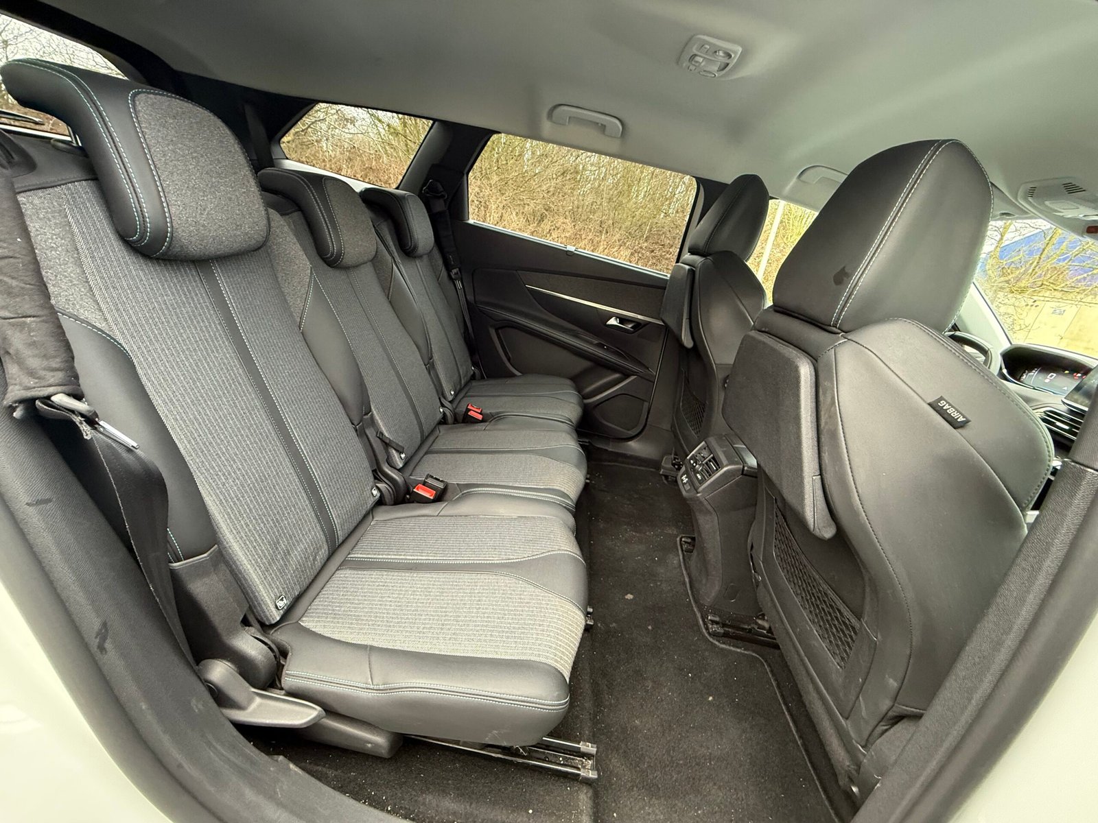 Peugeot 5008 II Phase 2 1.5 BlueHDI EAT8 S&S 130 ch finition « Allure pack »