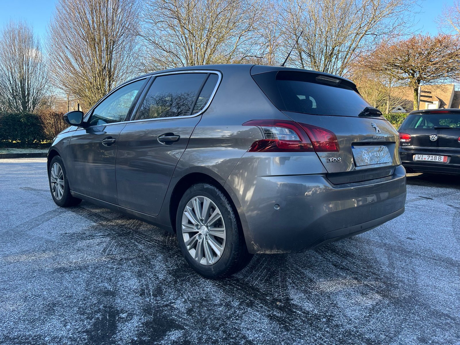 PEUGEOT 308 II (T9) Phase II 1.5 BlueHDi 16V EAT8 S&S 130 cv Boîte auto