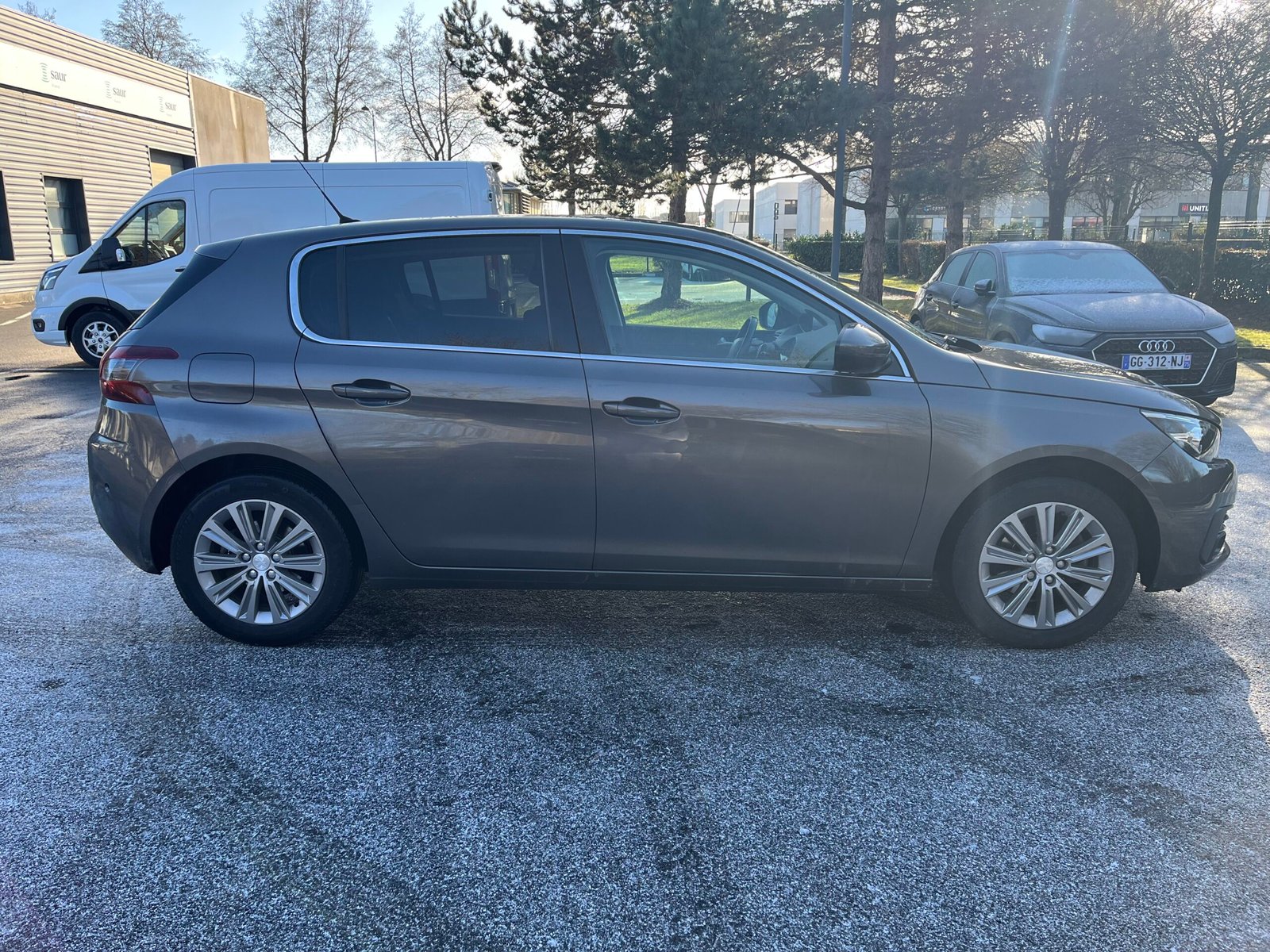 PEUGEOT 308 II (T9) Phase II 1.5 BlueHDi 16V EAT8 S&S 130 cv Boîte auto