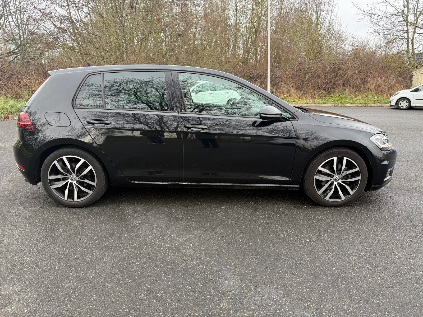 Volkswagen Golf (VII)  Phase 2 1.5 TSI Blue Motion DSG7 150 cv finition « Carat » 1ère main