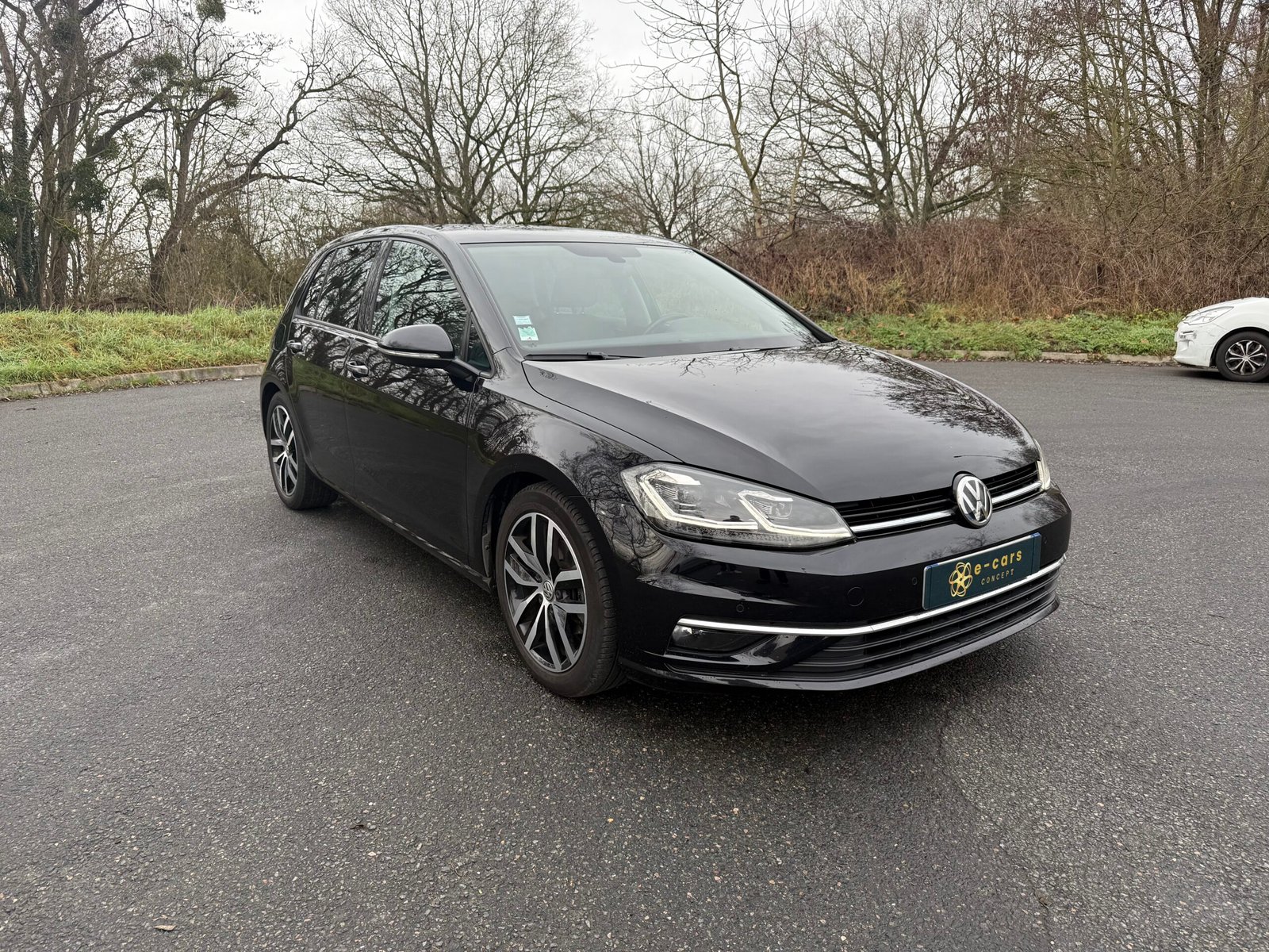 Volkswagen Golf (VII)  Phase 2 1.5 TSI Blue Motion DSG7 150 cv finition « Carat » 1ère main