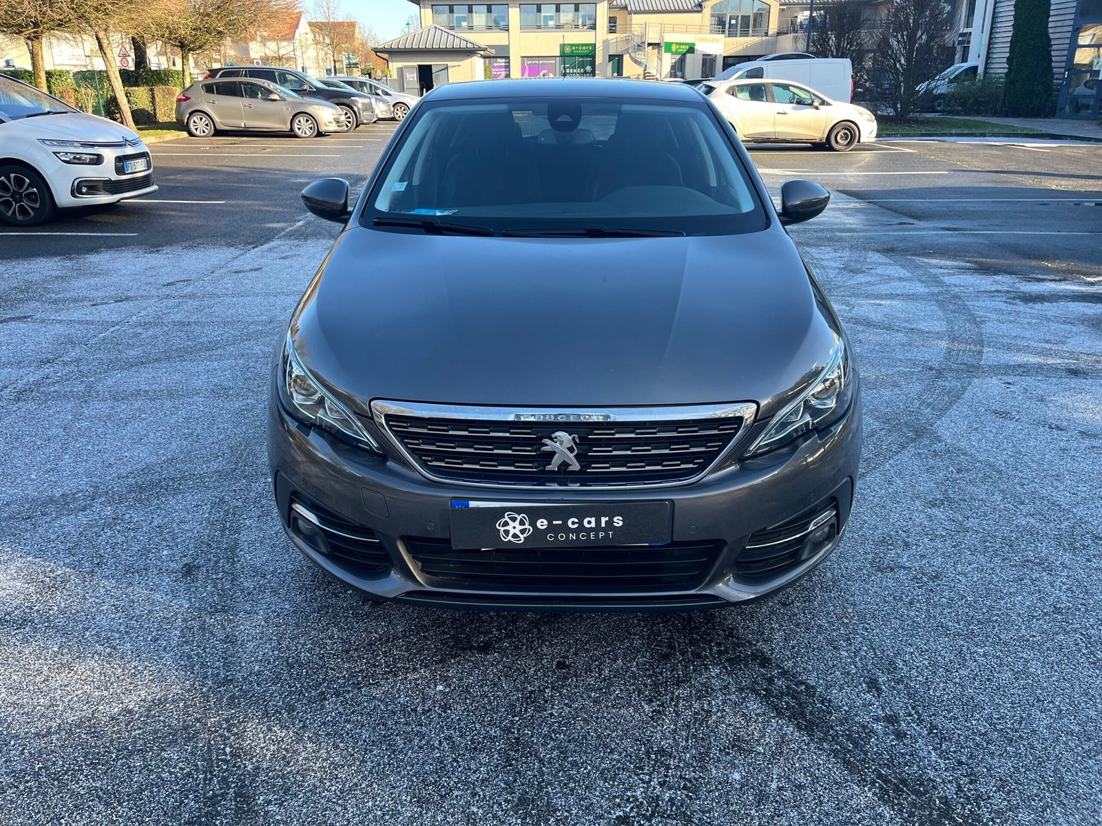 PEUGEOT 308 II (T9) Phase II 1.5 BlueHDi 16V EAT8 S&S 130 cv Boîte auto