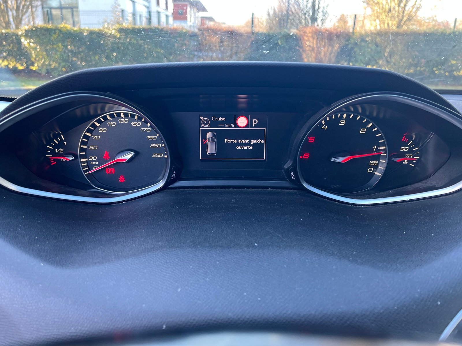 PEUGEOT 308 II (T9) Phase II 1.5 BlueHDi 16V EAT8 S&S 130 cv Boîte auto