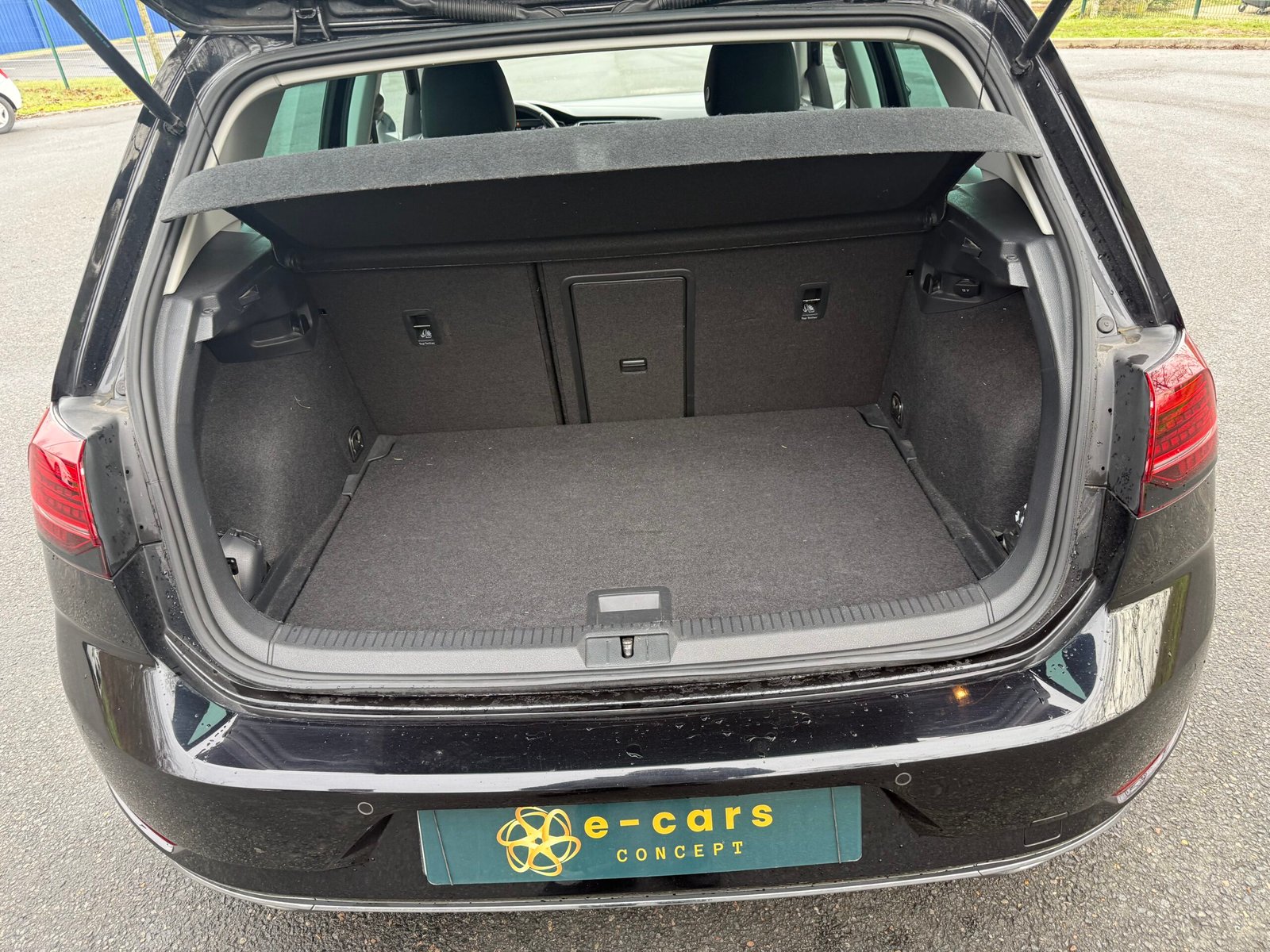 Volkswagen Golf (VII)  Phase 2 1.5 TSI Blue Motion DSG7 150 cv finition « Carat » 1ère main