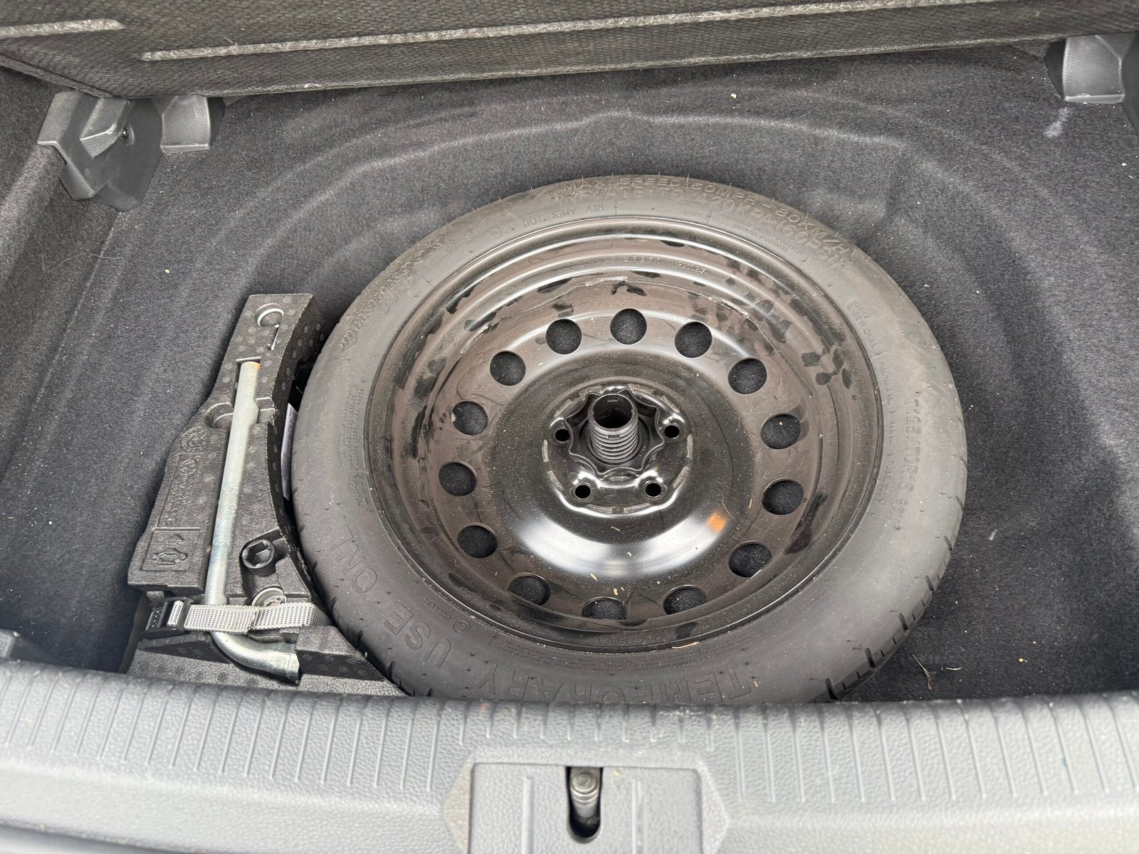 Volkswagen Golf (VII)  Phase 2 1.5 TSI Blue Motion DSG7 150 cv finition « Carat » 1ère main