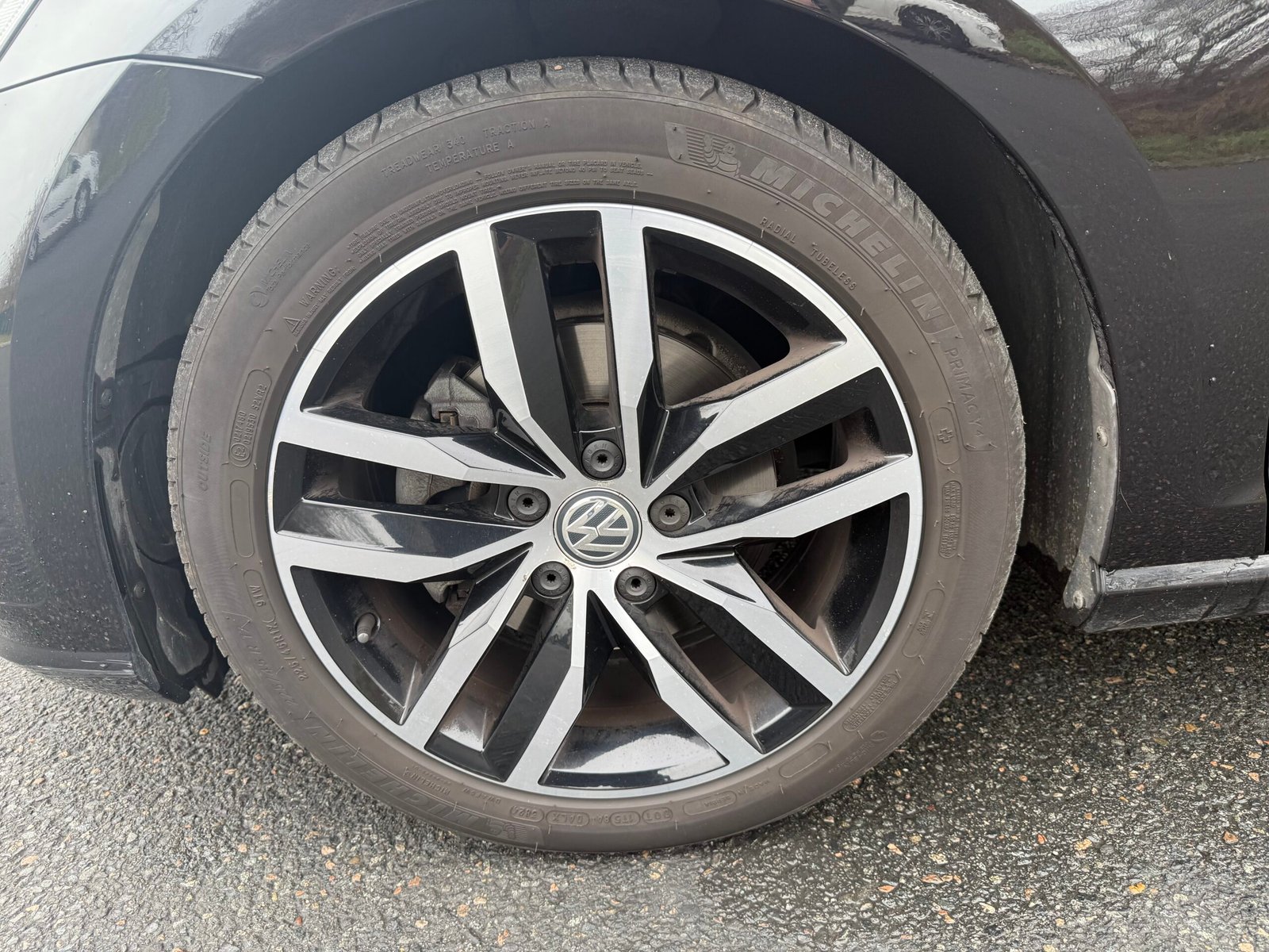 Volkswagen Golf (VII)  Phase 2 1.5 TSI Blue Motion DSG7 150 cv finition « Carat » 1ère main