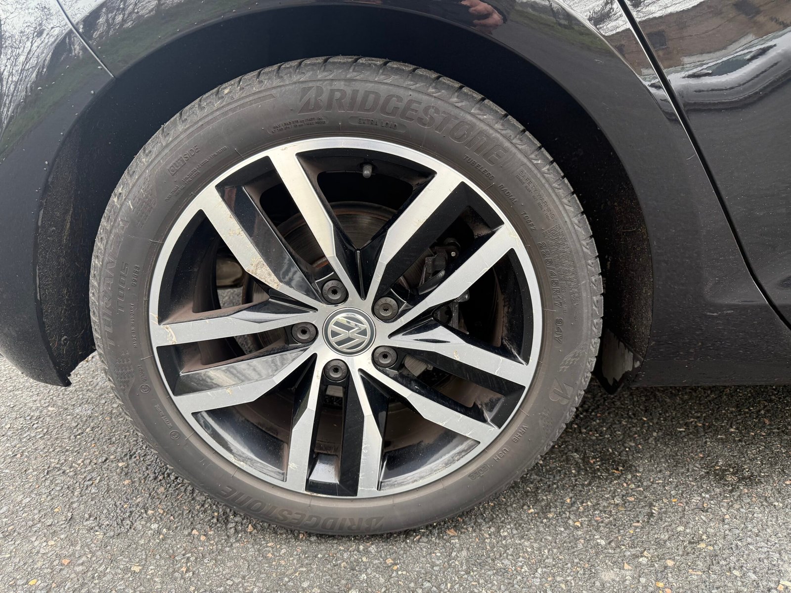 Volkswagen Golf (VII)  Phase 2 1.5 TSI Blue Motion DSG7 150 cv finition « Carat » 1ère main