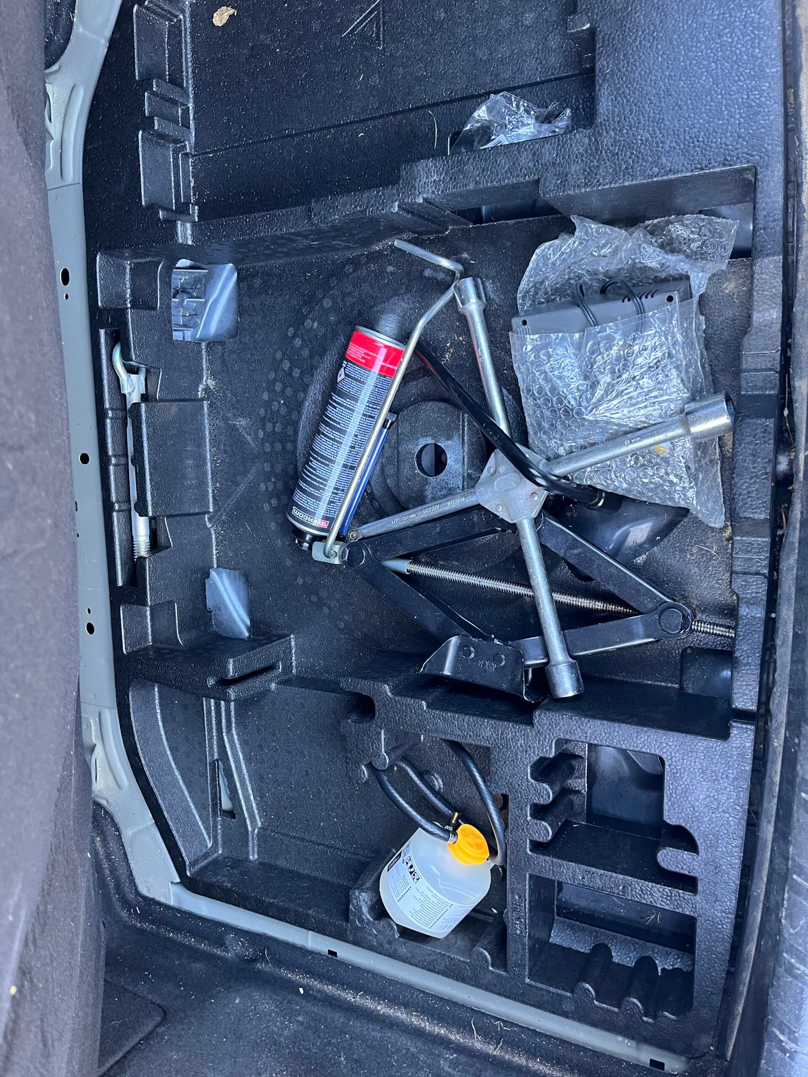 PEUGEOT 308 II (T9) Phase II 1.5 BlueHDi 16V EAT8 S&S 130 cv Boîte auto