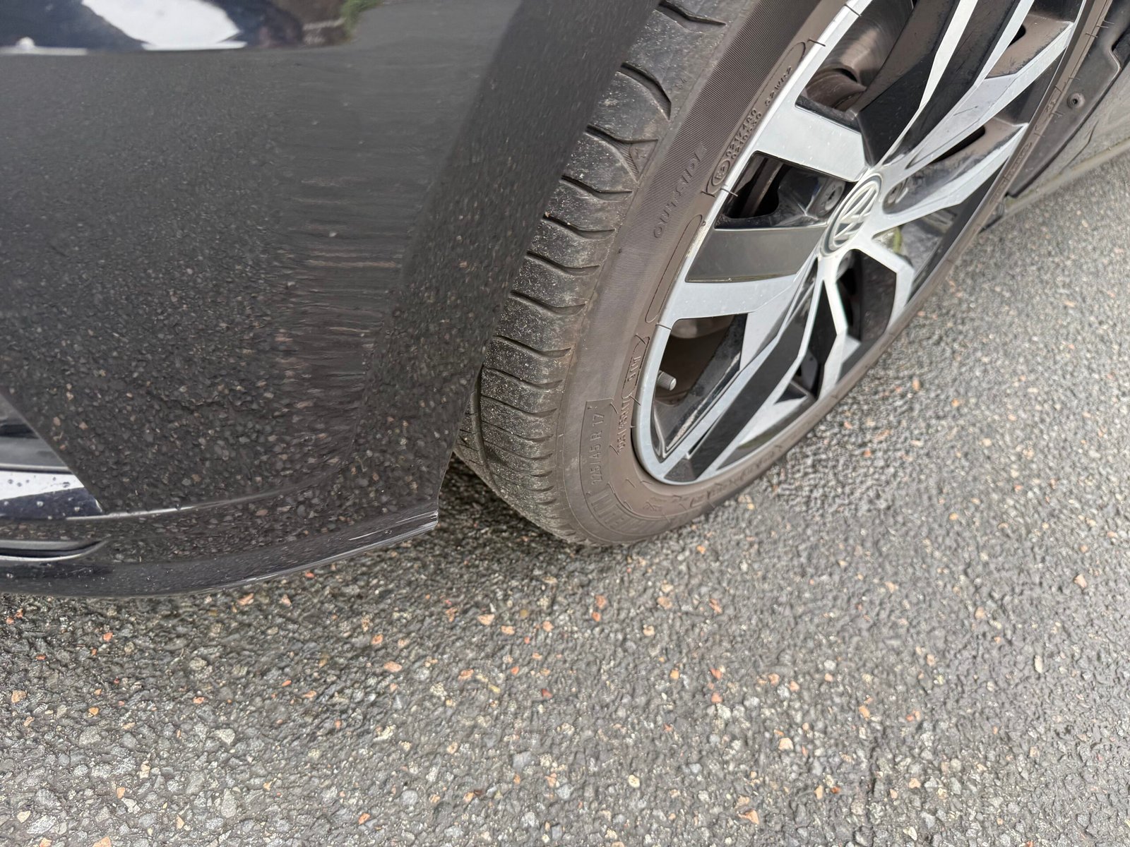 Volkswagen Golf (VII)  Phase 2 1.5 TSI Blue Motion DSG7 150 cv finition « Carat » 1ère main